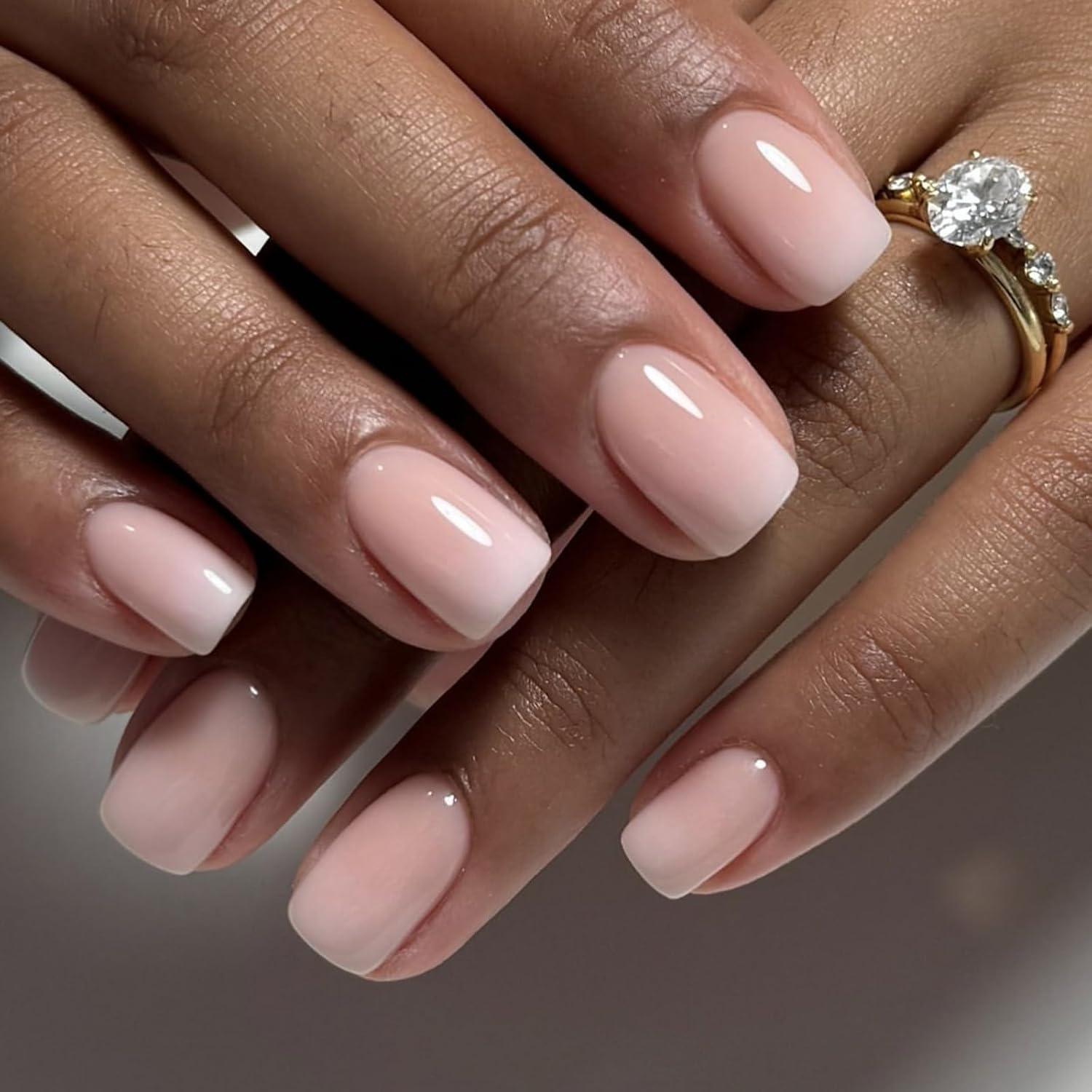 Ceboic 24 sztuk sztuczne paznokcie do naklejenia, krótkie, kanciaste, French Press on Nails Nude Biały gradient, naturalne akrylowe paznokcie, wielokrotnego użytku, fałszywe paznokcie dla kobiet