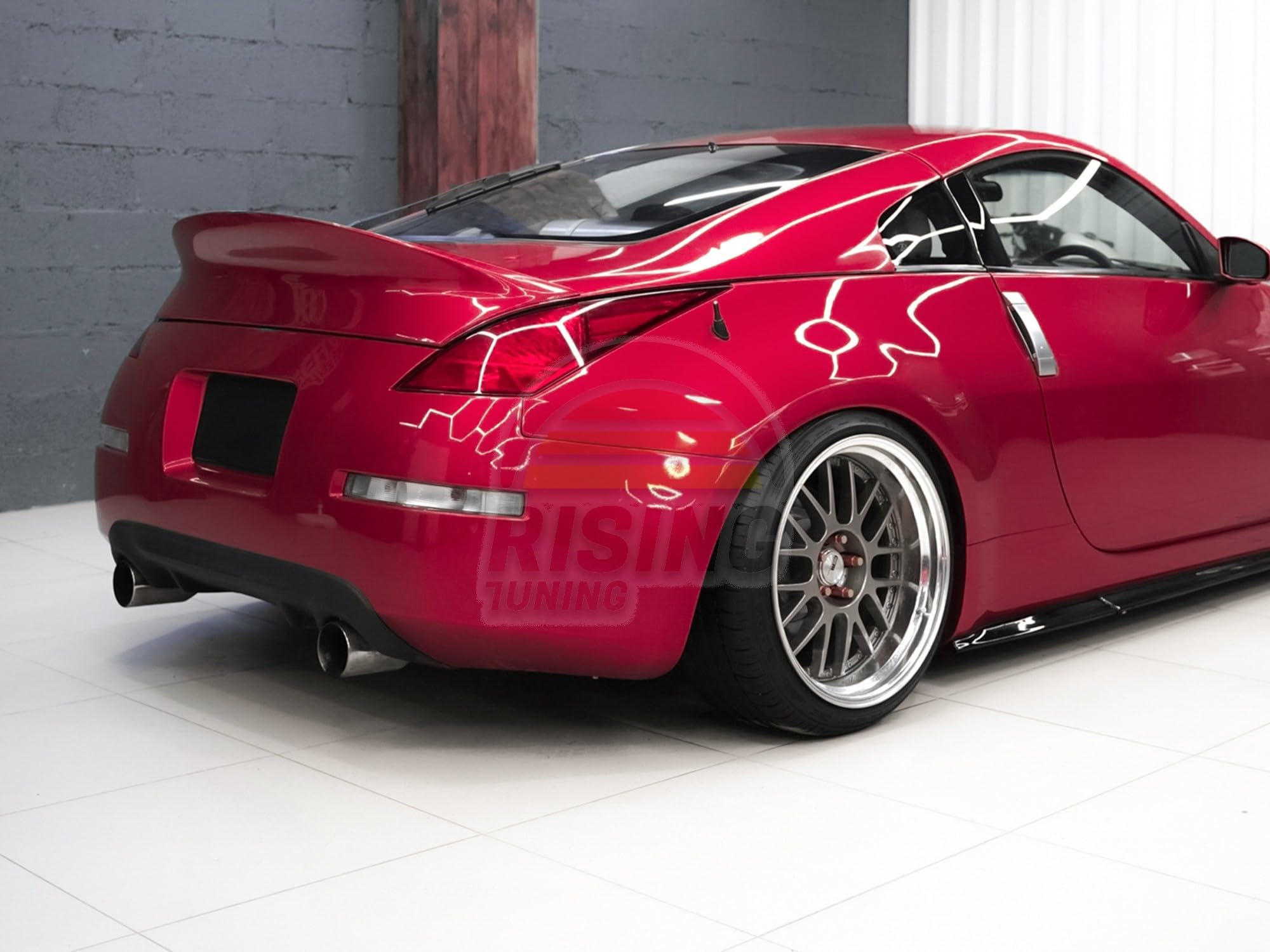 Amazon.co.jp: RisingTuning リアバンパーディフューザー 日産350Z