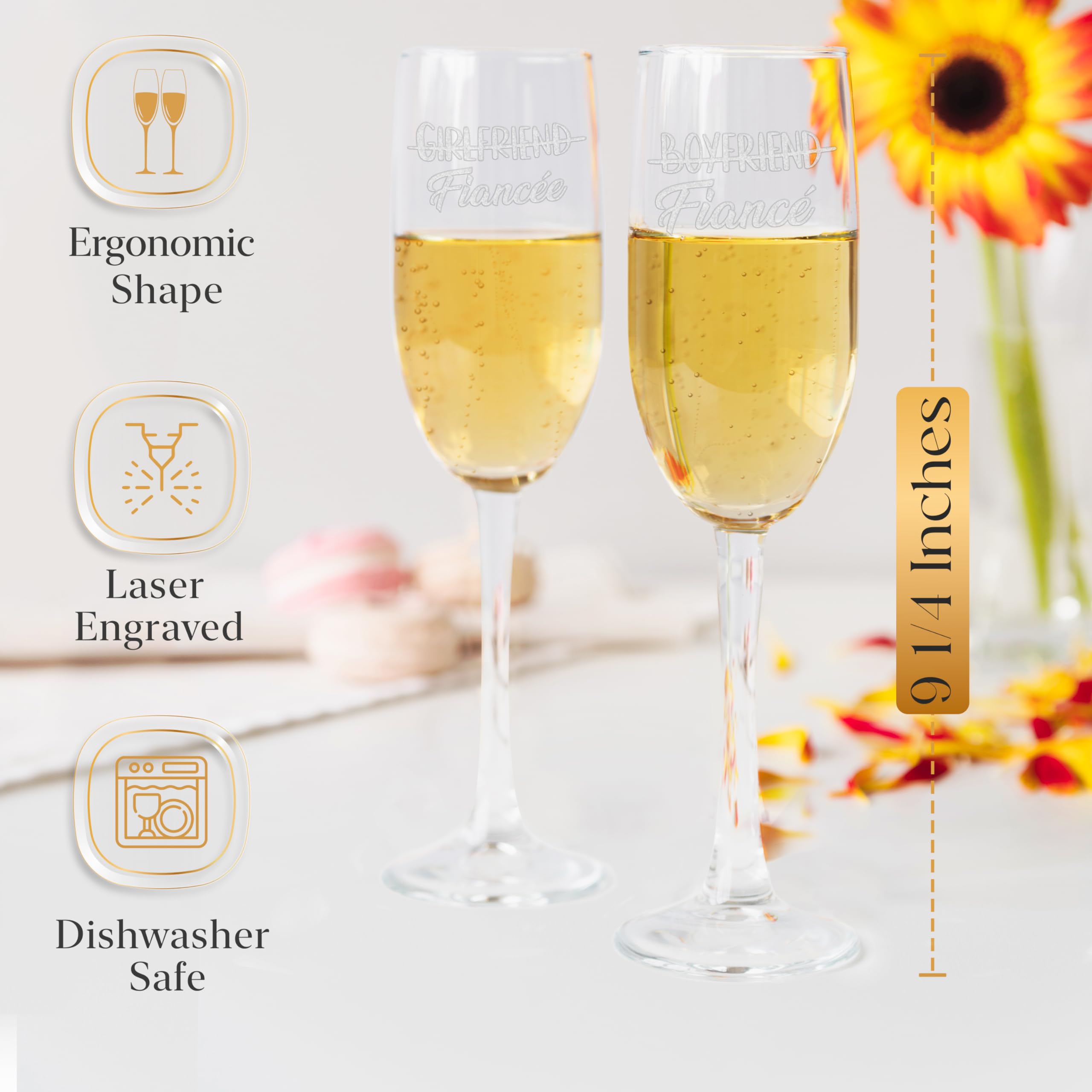 shop4ever Lot de 2 flûtes à champagne gravées avec inscription « Boyfriend to Fiance & Girlfriend to Fiancee » - 236,8 g - Pour elle et lui - Cadeau de fiançailles
