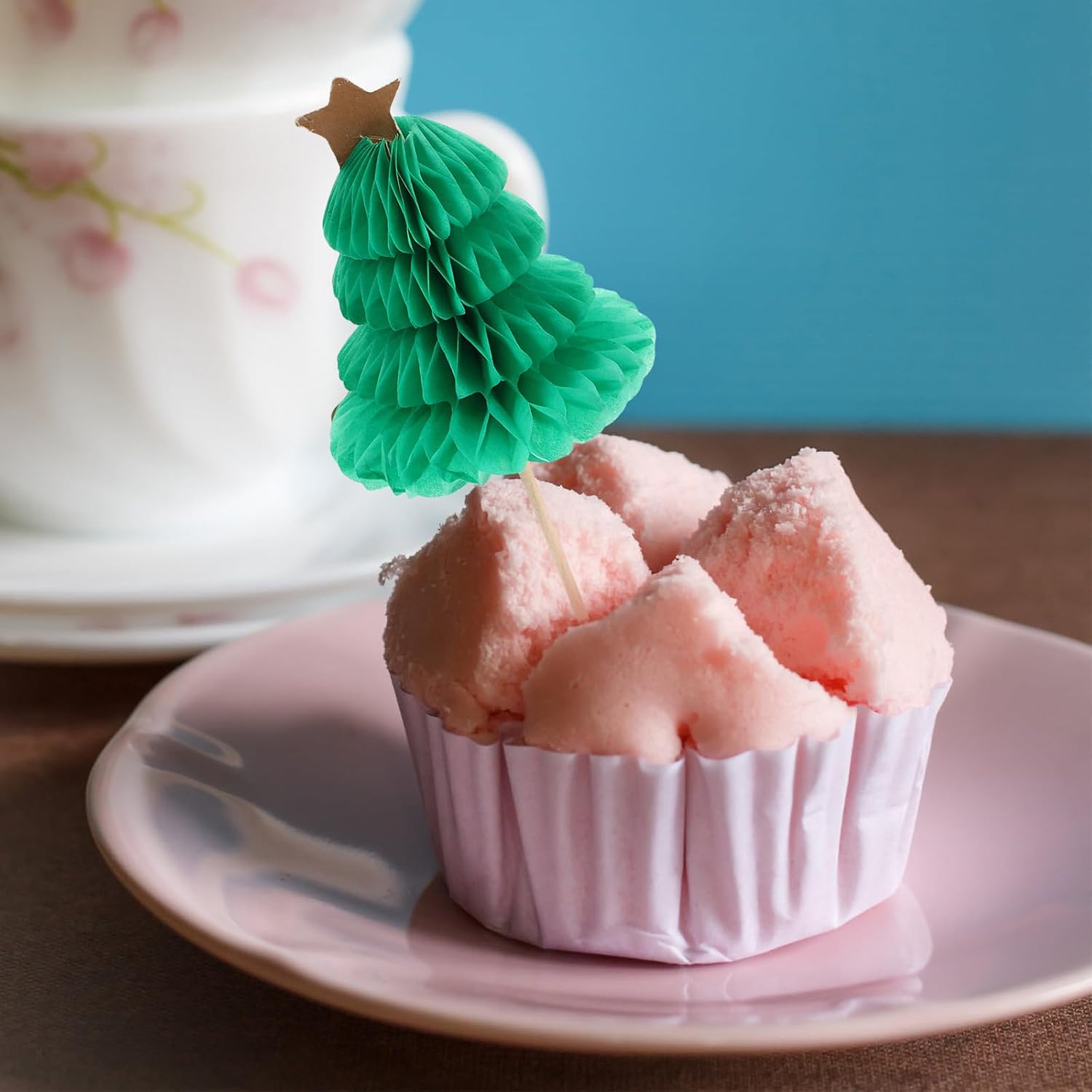 Christmas Tree Cocktail Picks for Drinks and Appetizers, Decorative Holiday Party Skewers Made of Paper, Green Stylish Design for Events and Birthday Celebration