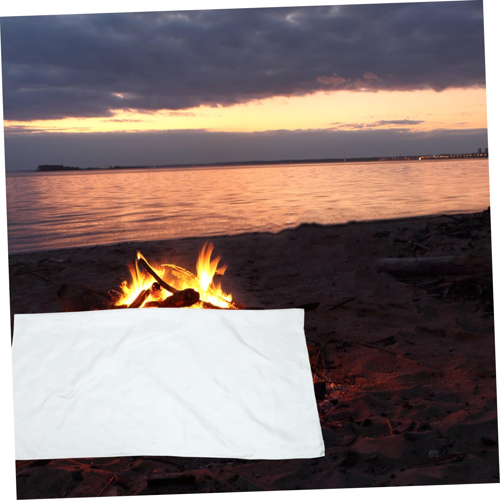 Abaodam Manta Ignífuga Ligera de Fibra de Vidrio 1,8x1,8 M Resistente al Fuego Manta de Emergencia Portátil para Cocina y Camping Protección Térmica y Antiincendios