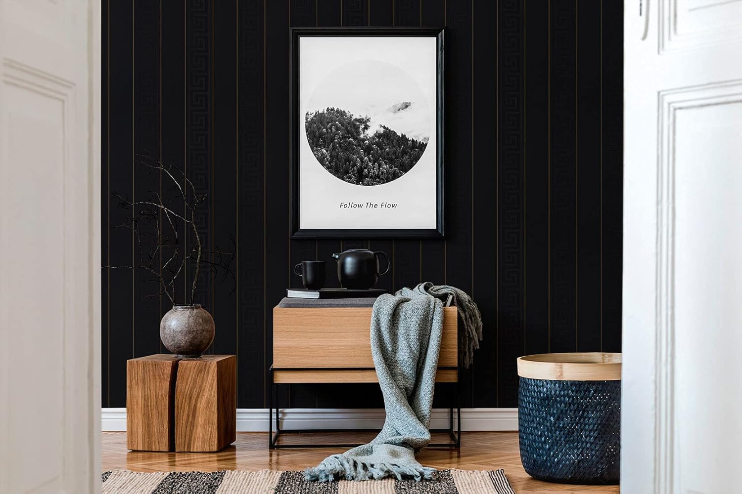 One-Day Sale: Up to 80% Off Versace Wallpaper Striped Greek Non-Woven Wallpaper 10.05 m x 0.70 m Black Gold Made in Germany 935244 93524-4, Multi-Colour