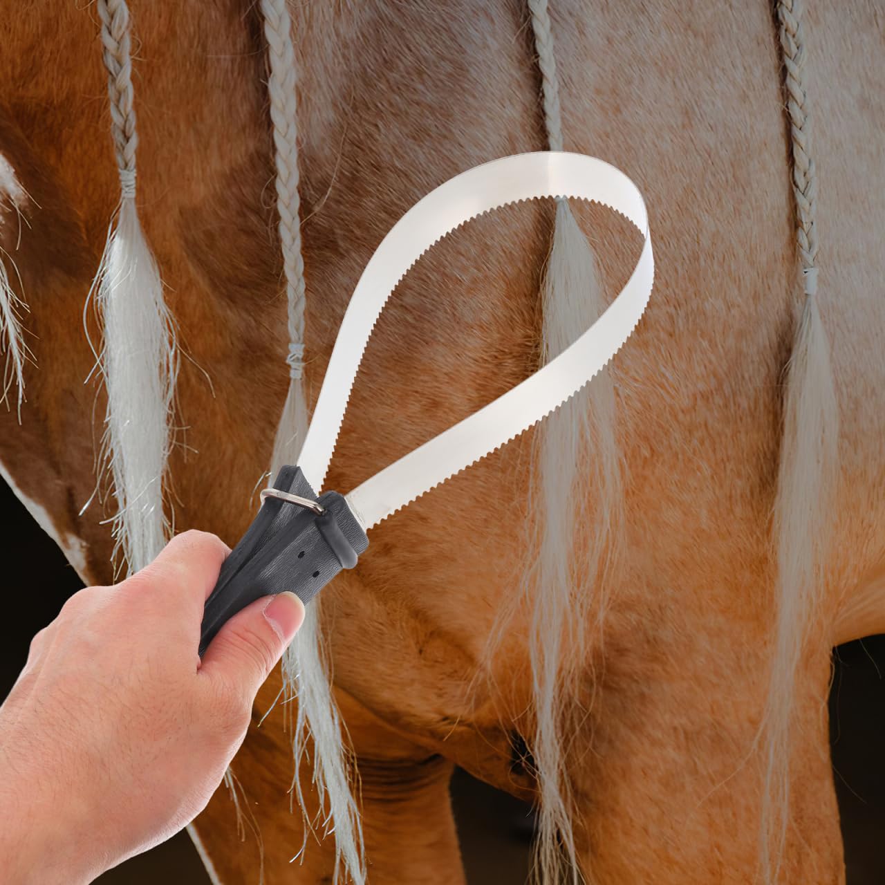 SUPVOX Cepillo De Pelo De Caballo De Acero Inoxidable Con Mango De Plástico Herramienta De Aseo Raspador Para Caballos Y Ideal Para Eliminar Pelo Suelto 11.8X3.7X0.6 Pulgadas