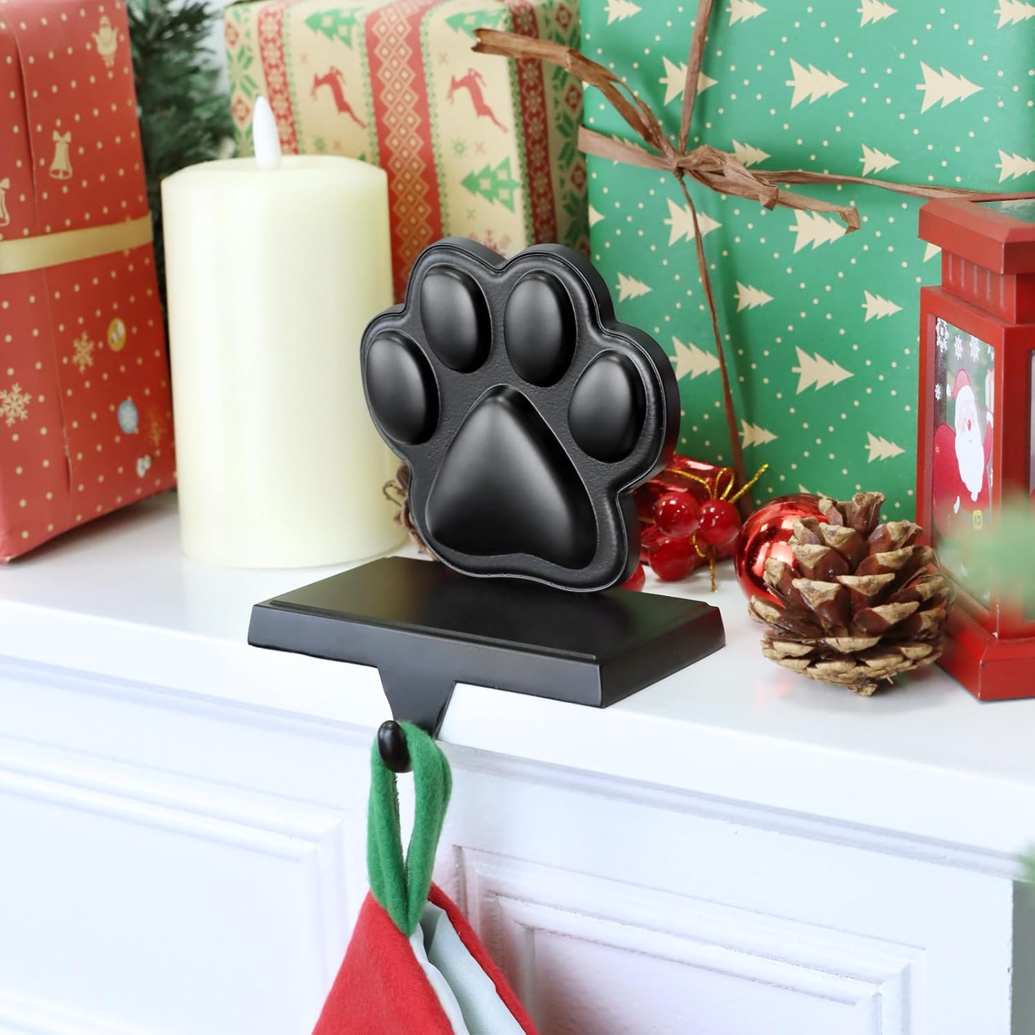 Black Dog Paw Christmas Stocking Holder, Pet Paw Stocking Holder Reliable Christmas Stocking Hanger for Xmas Fireplace Mantel Table Decorations