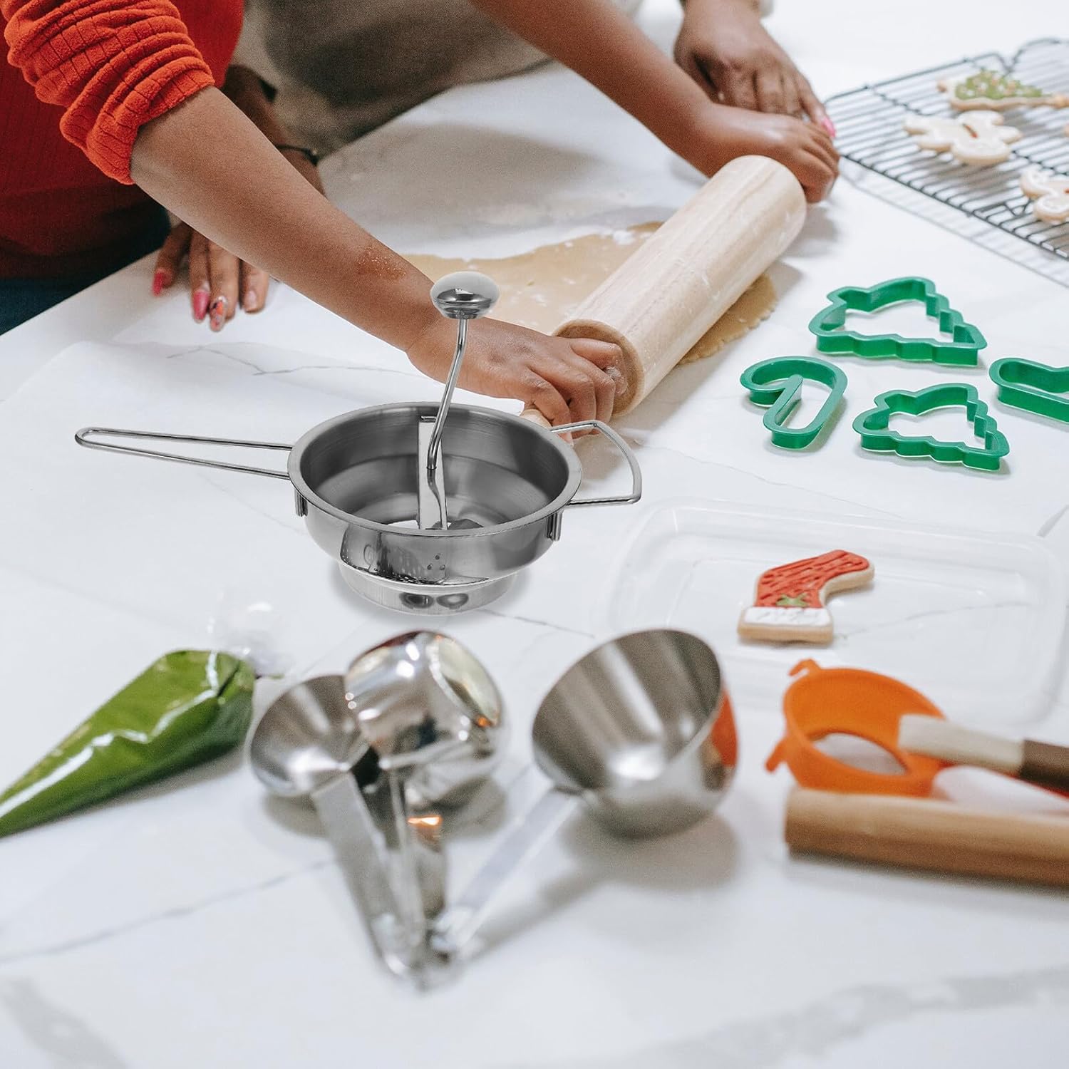 BESPORTBLE Manual Stainless Steel Potato Masher and Food Ricer with 3 Interchangeable Discs (2mm, 3mm, 7mm) for Mashing Vegetables and Fruits in Kitchen Cooking