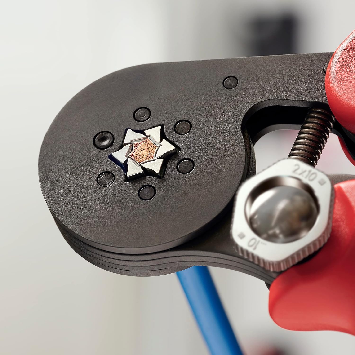 KNIPEX Crimpatrice per terminali a bussola, con regolazione automatica per crimpaggio laterale con impugnature multicomponente 180, 97 53 14