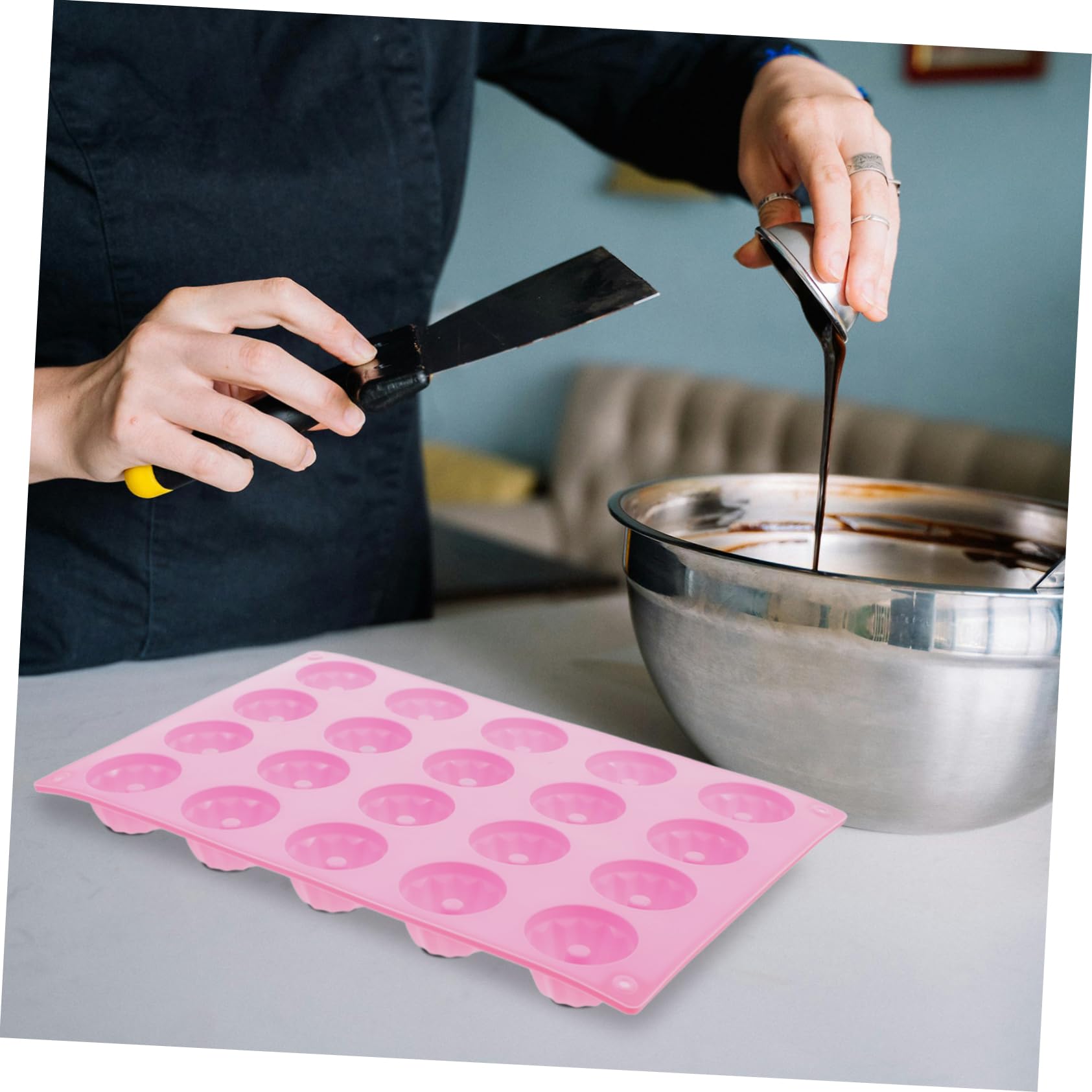 PRETYZOOM Silikon Kuchenform mit 20 Mulden Ofenfest und Mikrowellengeeignet Rosa Farbe zum Backen von Mousse und Quiche