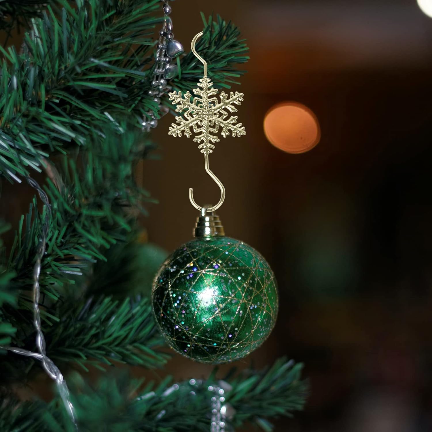 Muka 60Pcs Christmas Ornaments Hooks, Silver Snowflake Hanger for Christmas Halloween Decoration