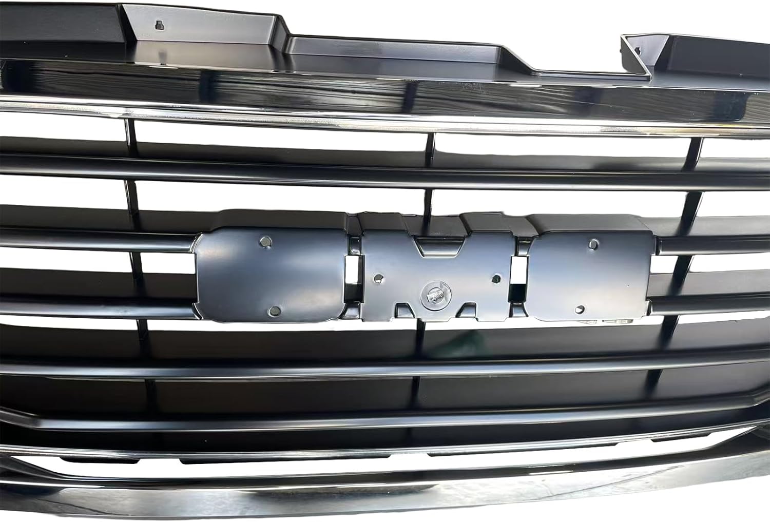 Front Grille Chrome Shell Assembly With Black Insert Compatible with 2004-2012 Canyon Replaces GM1200530