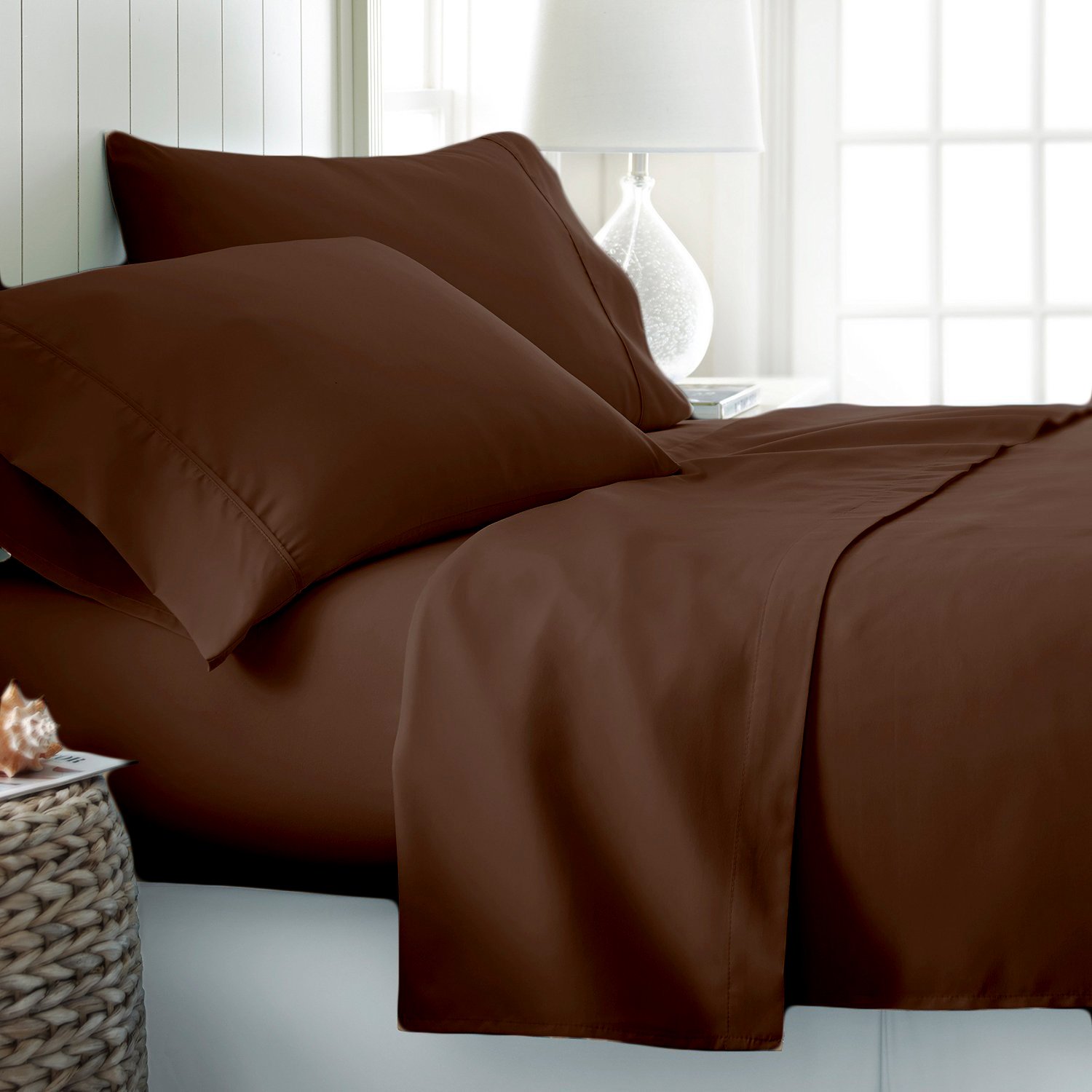 Jasmin Elinor 100% Egyptian Cotton 200 Thread Count Pillow Case Pair (Housewife Pillowcase, Chocolate)