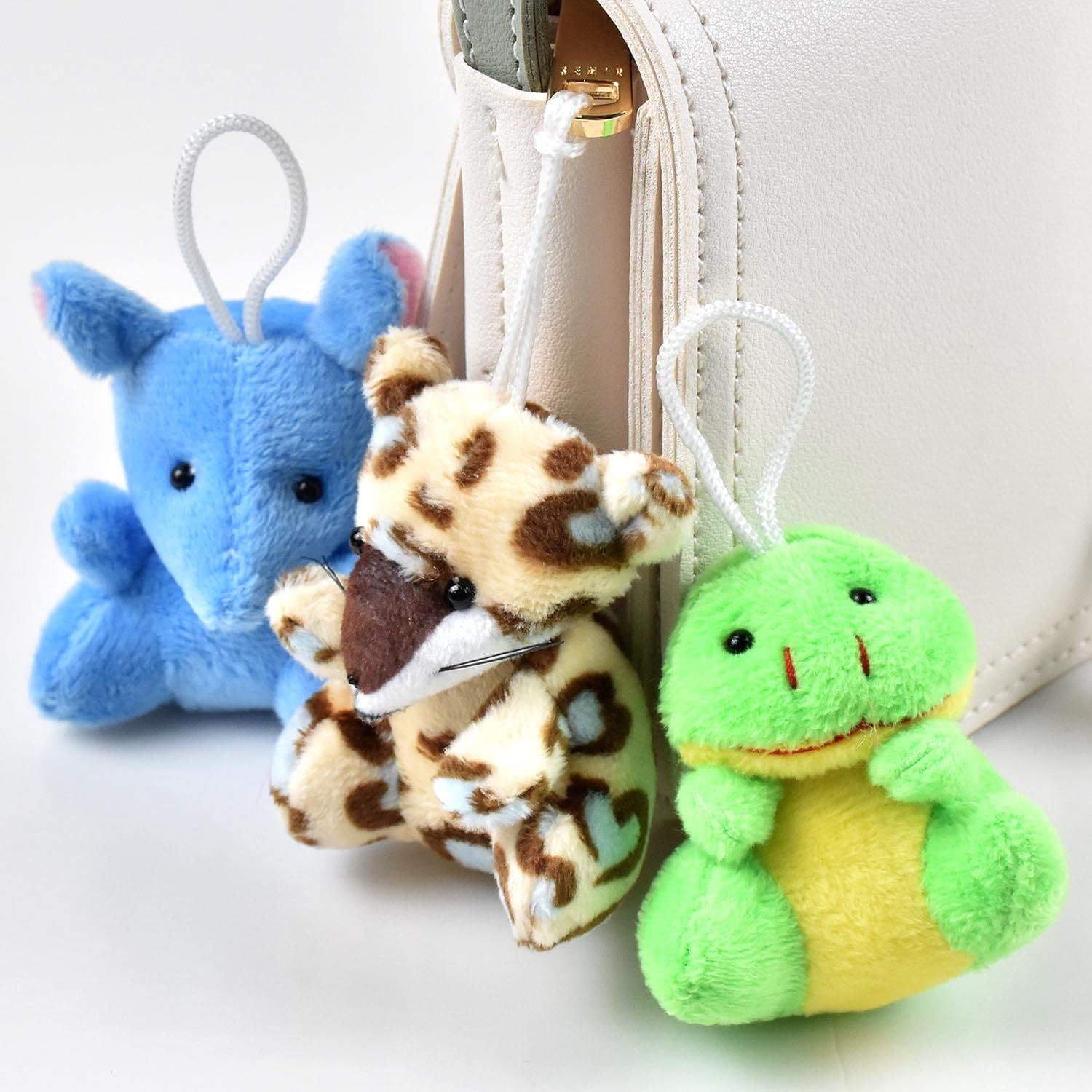 iFunLong 12pcs Mini Animal Plush Toy Set, Perfect Party Favors and Classroom Prizes for Kids 4-8 - Image 3