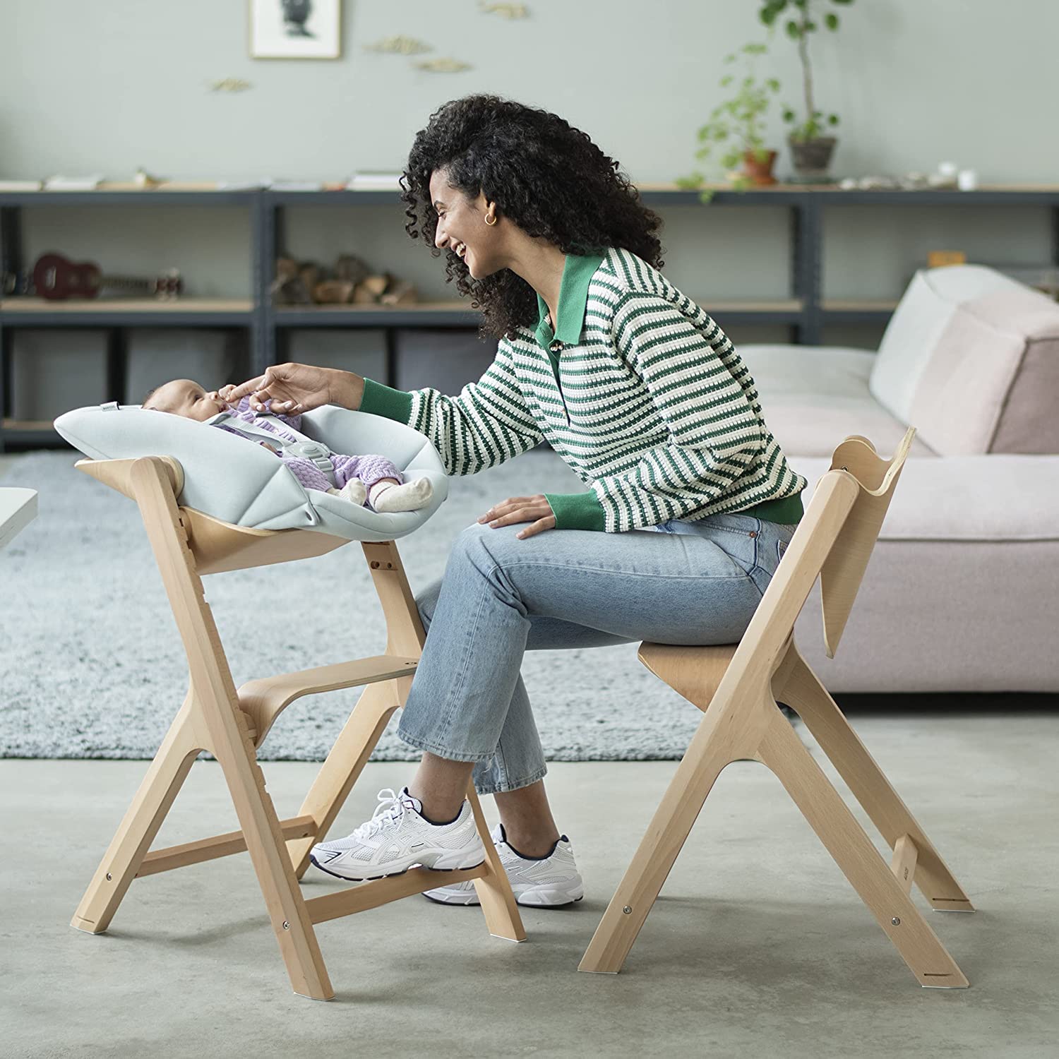 Maxi-Cosi Nesta Set Completo Seggiolone Pappa Bimbo 3.5-99 anni + Kit Neonato per un uso dalla nascita, Seggiolone reclinabile e regolabile, Riduttore Imbottito Neonato, 0-99 anni, Beyond Sky Grey