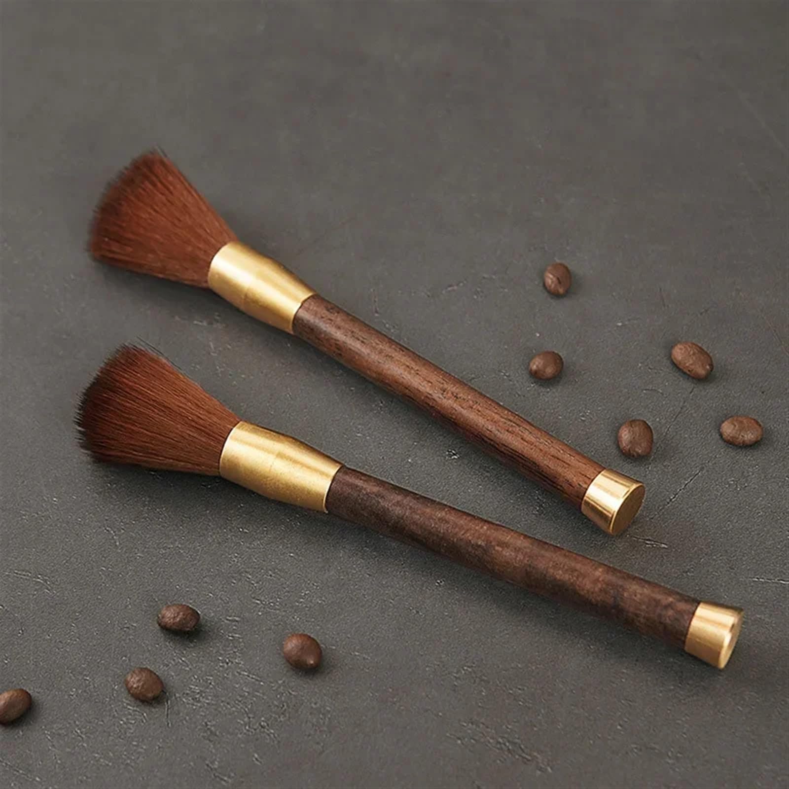 Brosse de nettoyage pour porte-filtre, brosse de nettoyage pour moulin à café, outil de nettoyage de barista, porte-filtre avec poignée en bois pour la maison et le café (51/54 mm