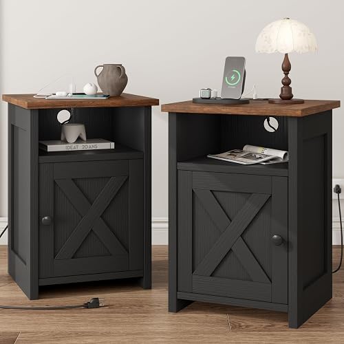 Farmhouse End Table Set of 2 w/Charging Station, Nightstands w/Barn
