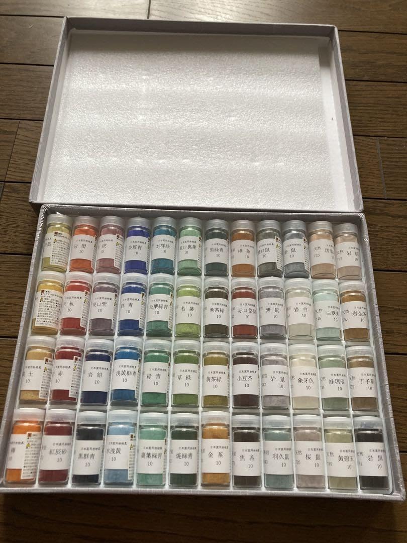 新品未開封　日本画　岩絵具　48色 日本画用岩絵具「鳳凰」（天平）（天然岩絵具48色セット） : 丹青堂