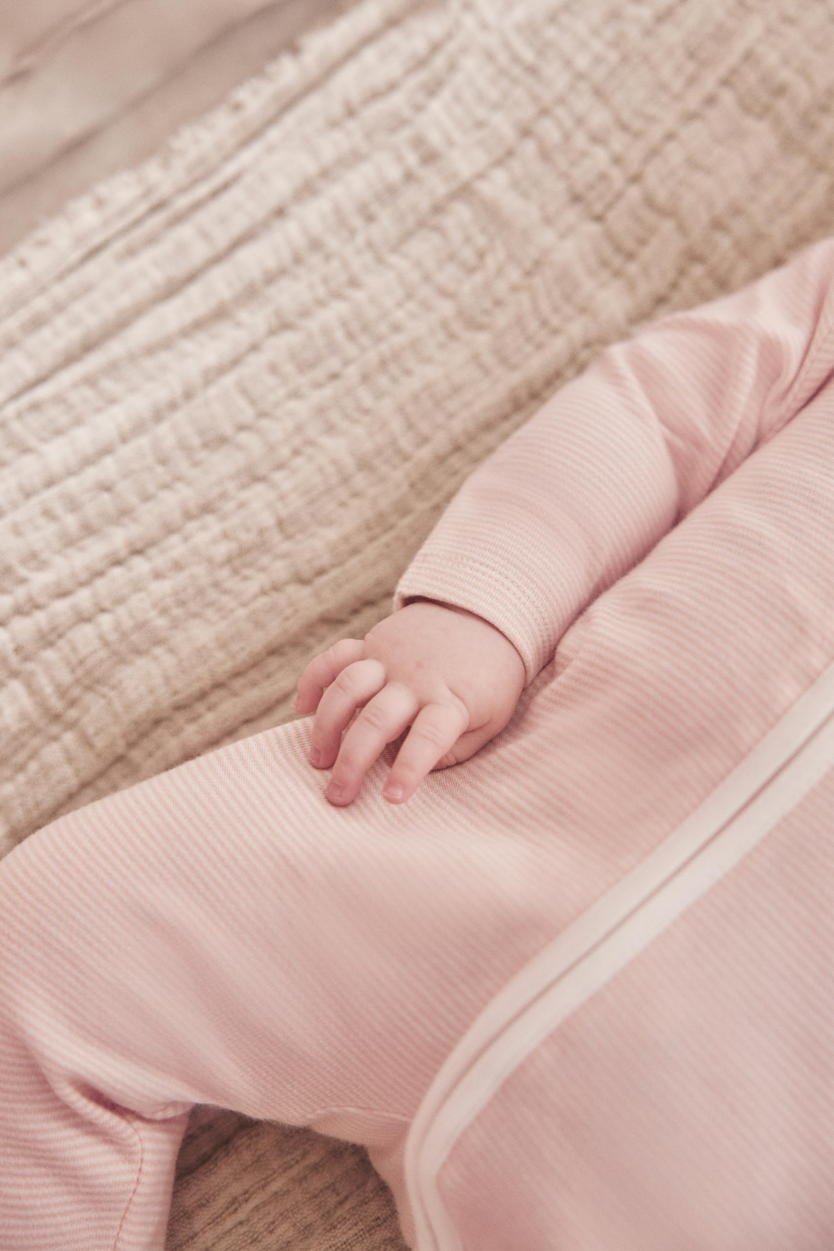 Mori Baby Boys and Girls Clever Sleepsuit - Unisex 2 Way Zipped Organic Pyjama - Comfortable Toddler Footed Nightwear