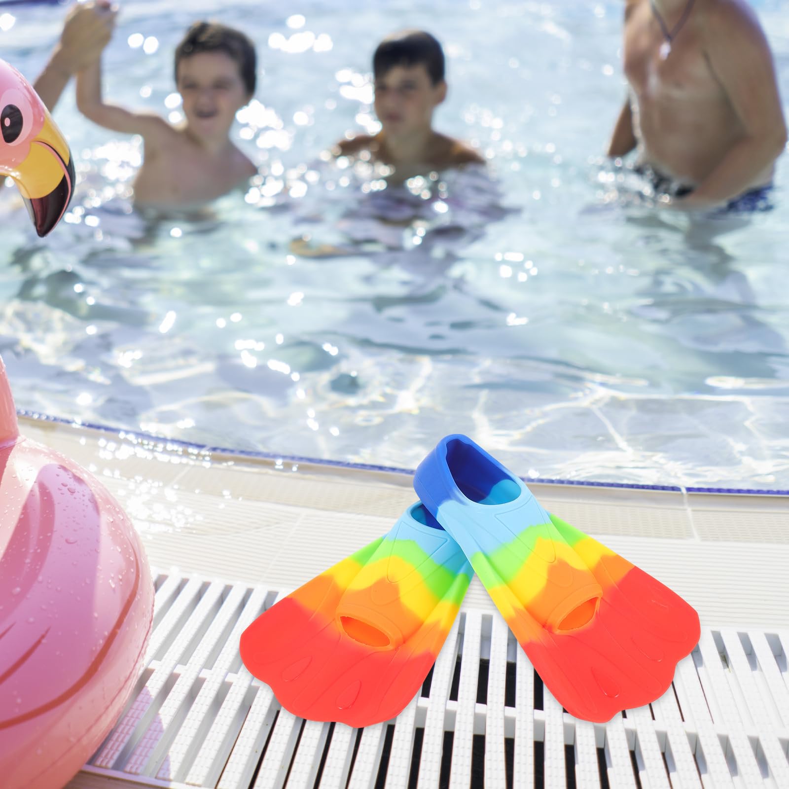 Toyvian Palmes de Natation en Silicone Légère et Flexible Confortables et Sûres Modèle Xxs27-29 pour Garçon et Filles Débutants pour l'enseignement Plongée