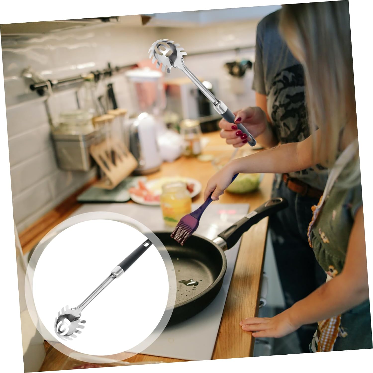 Ergonomic Handle Stainless Steel Kitchen Utensils Kitchenware Colander for Kitchen Random Color