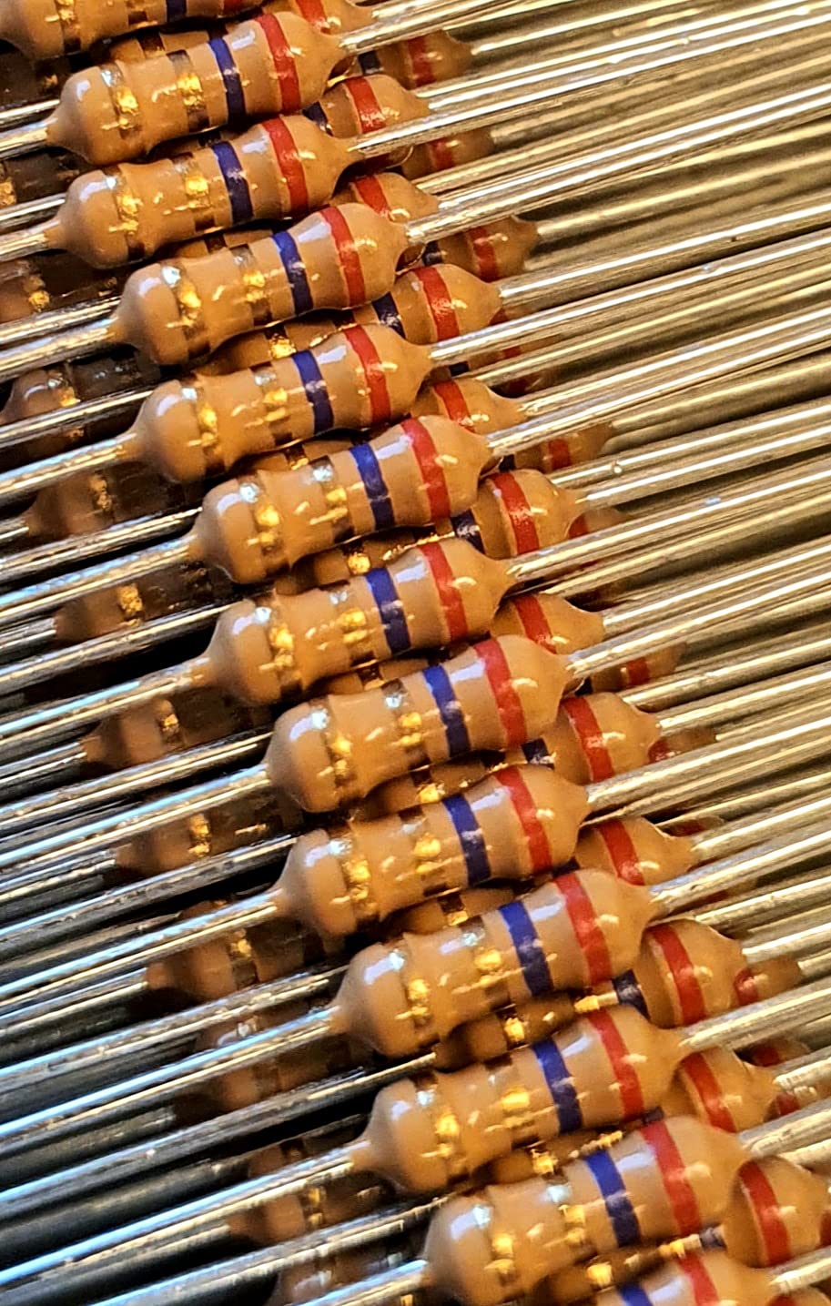 SNS 2.7 ohm 1/4 Watt Carbon Film Resistor 5% Tolerance Pack of 100