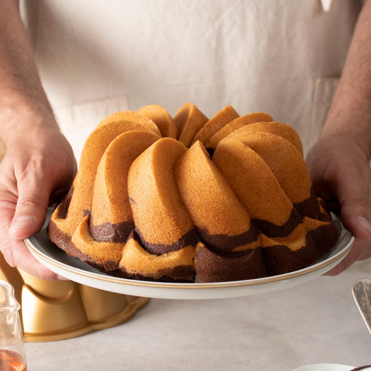 ★NORDIC WARE ピルエット ローフパン　ノルディックウェア Pirouette Loaf Pan | Cast Aluminum Bakeware | Nordic Ware