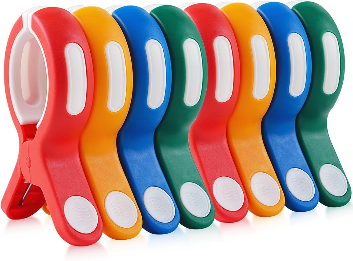 8 Pcs Beach Towel Clips for Beach Chairs, Towel Holder for Beach Chair Pool Chair on Cruise, Jumbo Size Heavy Duty Clothes Pins, Beach Chair Clips to Keep Your Towel from Blowing Away (Red, Blue)
