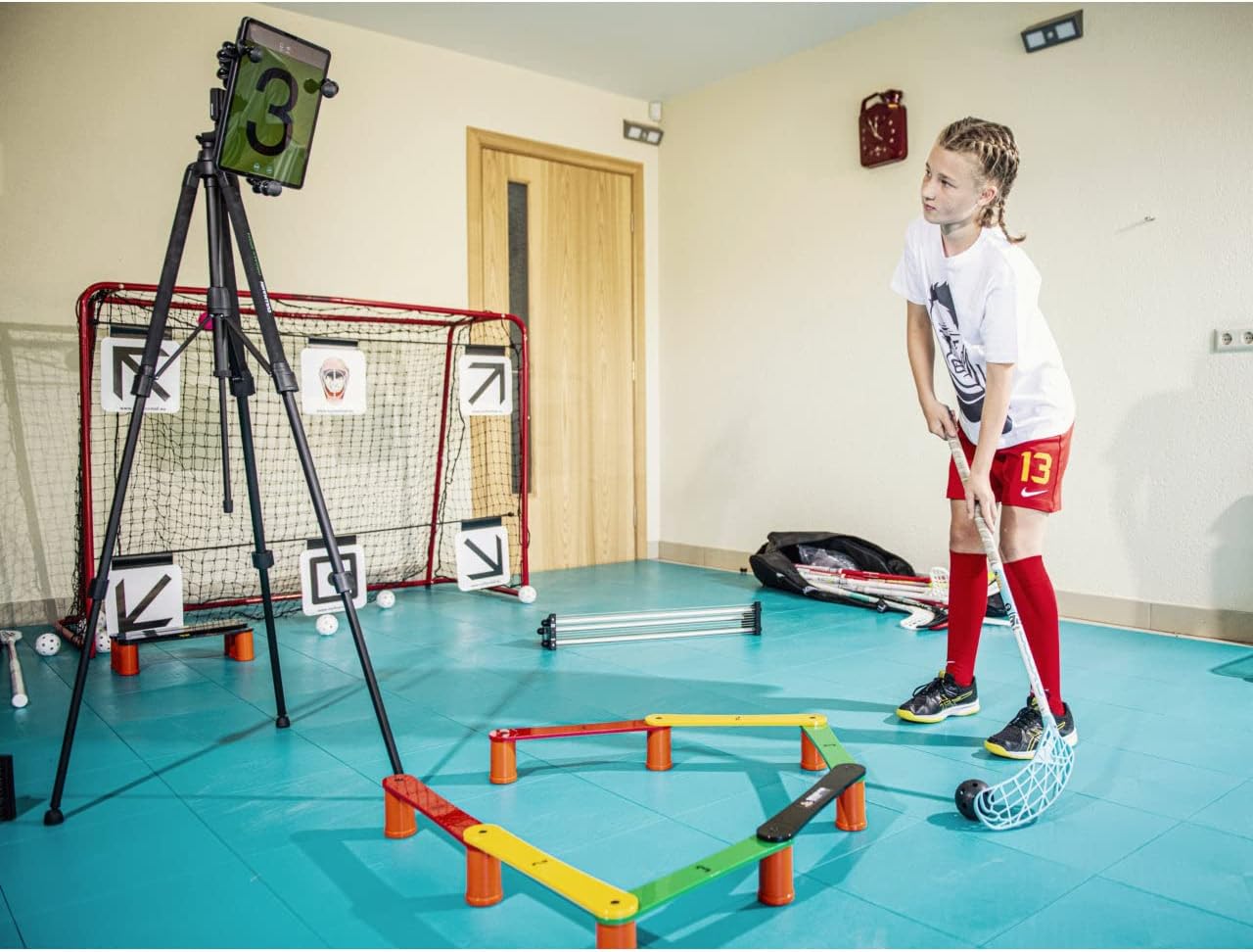 Hockey Revolution Floorball Training Aid, 2 Sided Passer Equipment for Floorball Practice with Lightweight Stickhandling Training Aid : Sports & Outdoors