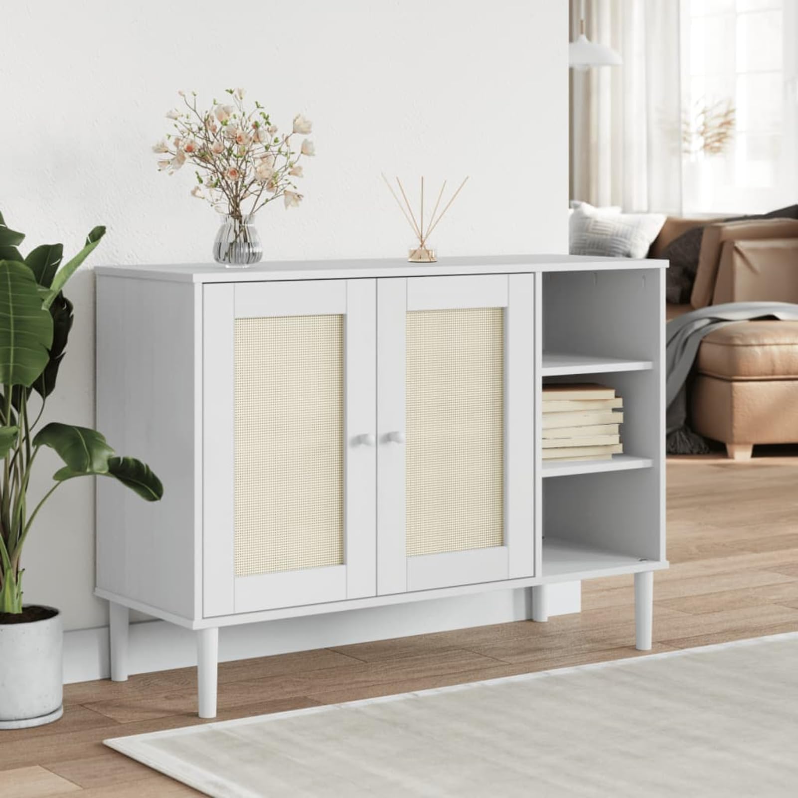 Credenza SENJA, effetto rattan, bianco, 112 x 40 x 80 cm, in legno di pino massiccio con verniciatura UV, 5 scomparti e 2 ante, per soggiorno, corridoio e sala da pranzo