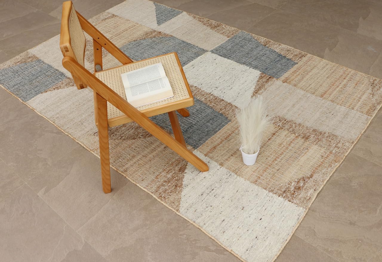 Barlow Handmade Natural Fiber Traditional Area Rug – Soft Texture, Durable Weave, Decorative Rug for Living Room & Bedroom