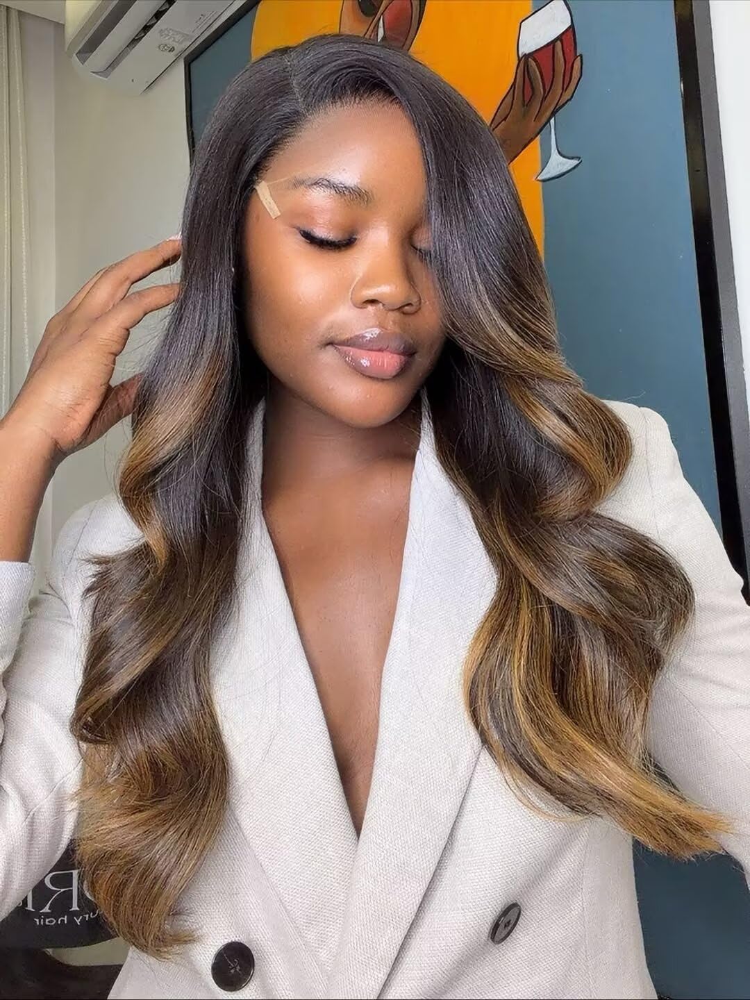 Highlight Loose Wave Human Hair Colored Wig Pre Plucked Bleached Knots 180% Density Ombre Balayage Colored Body Wave Brazilian Virgin Wigs with Baby Hair Soft Wavy Honey Blonde Wig 14Inch