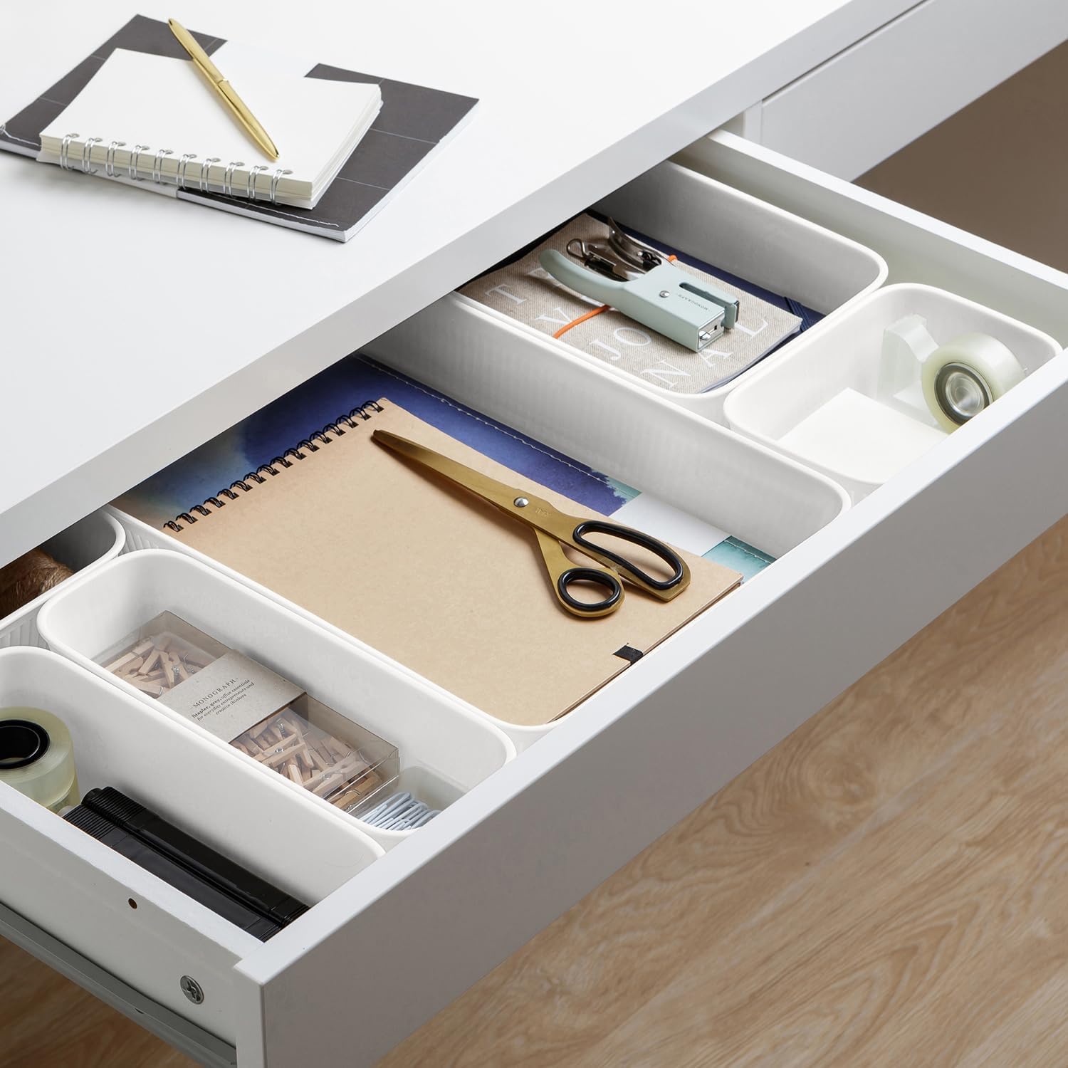 Superio Rib Collection - Vassoio decorativo in plastica per cassetti da scrivania, bianco (set di 5), contenitori portaoggetti aperti per la casa, per organizzare armadi, mensole e cassetti