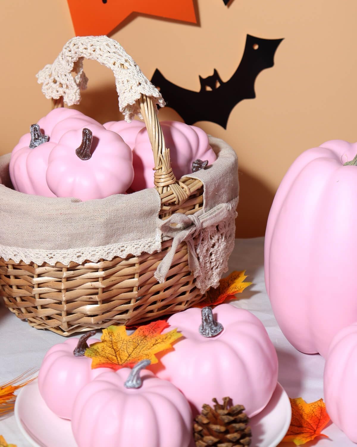 70 Piezas Set de Decoración de Calabazas de Otoño, Mini Calabazas Artificiales Falsas de Arce, Piñas y Bellotas, Decoración de Calabaza Artificial para Halloween y Fiestas Navideñas Agradecidas