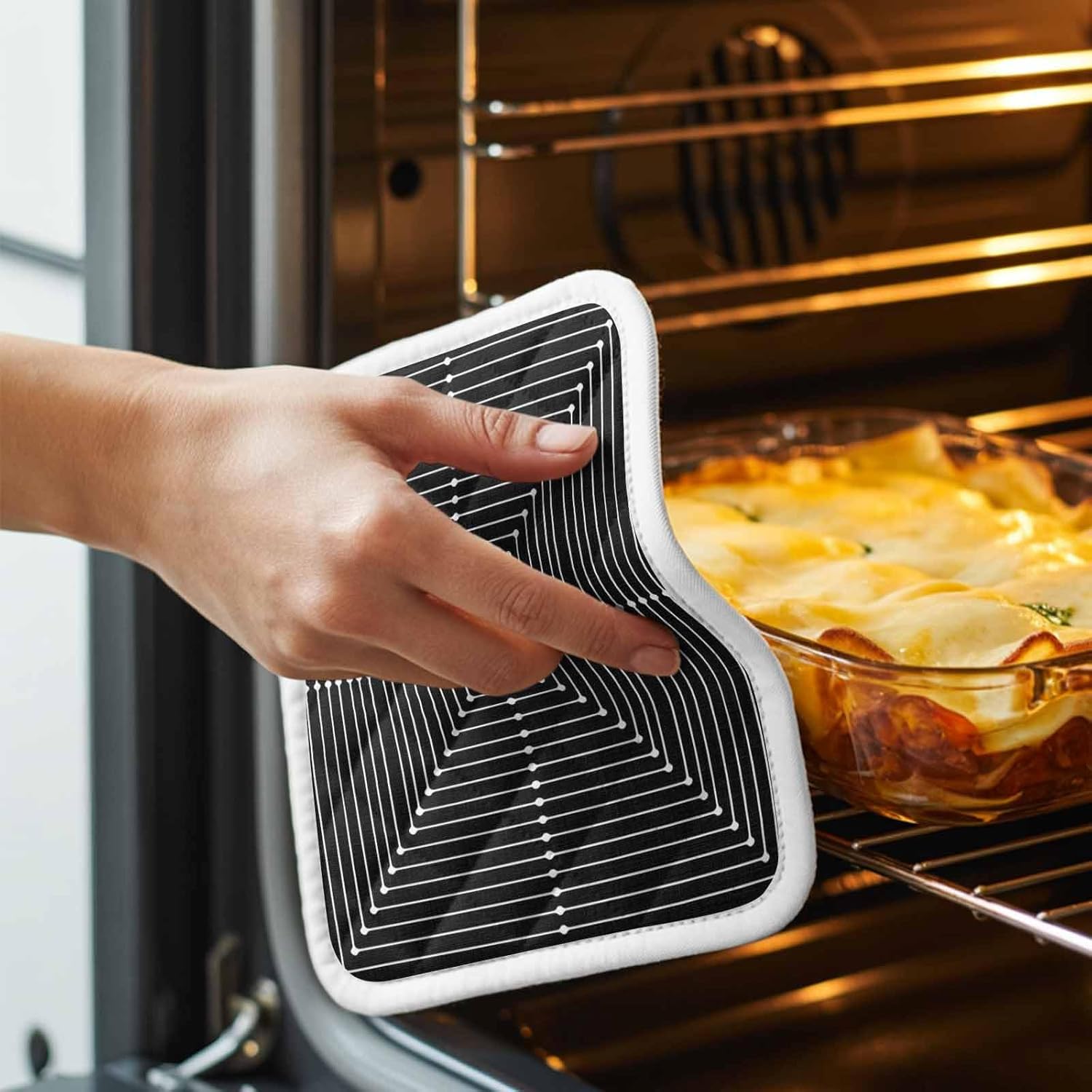 Black Striped Pot Holders for Kitchen Heat Insulation, Farmhouse Stripes Geometric Abstract Potholders Hot Pads with Hanging Loop, Washable Oven Mitts Pot Holder Trivet for Cooking Baking 5 Pack