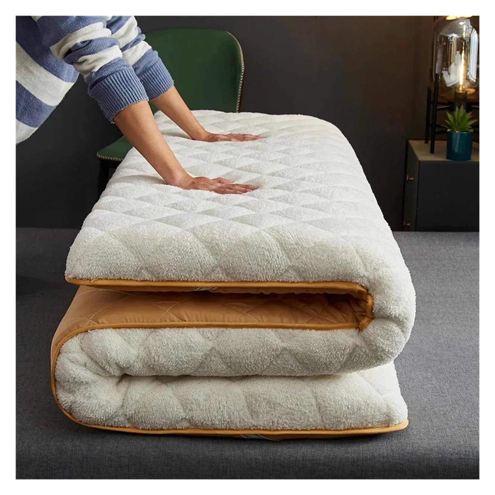 Luksusowa nakładka na materac w rozmiarze king size z antypoślizgową podstawą z wełny jagnięcej biała 90 x 190 x 3 cm akcesoria do mebli do sypialni dla komfortu i wsparcia.