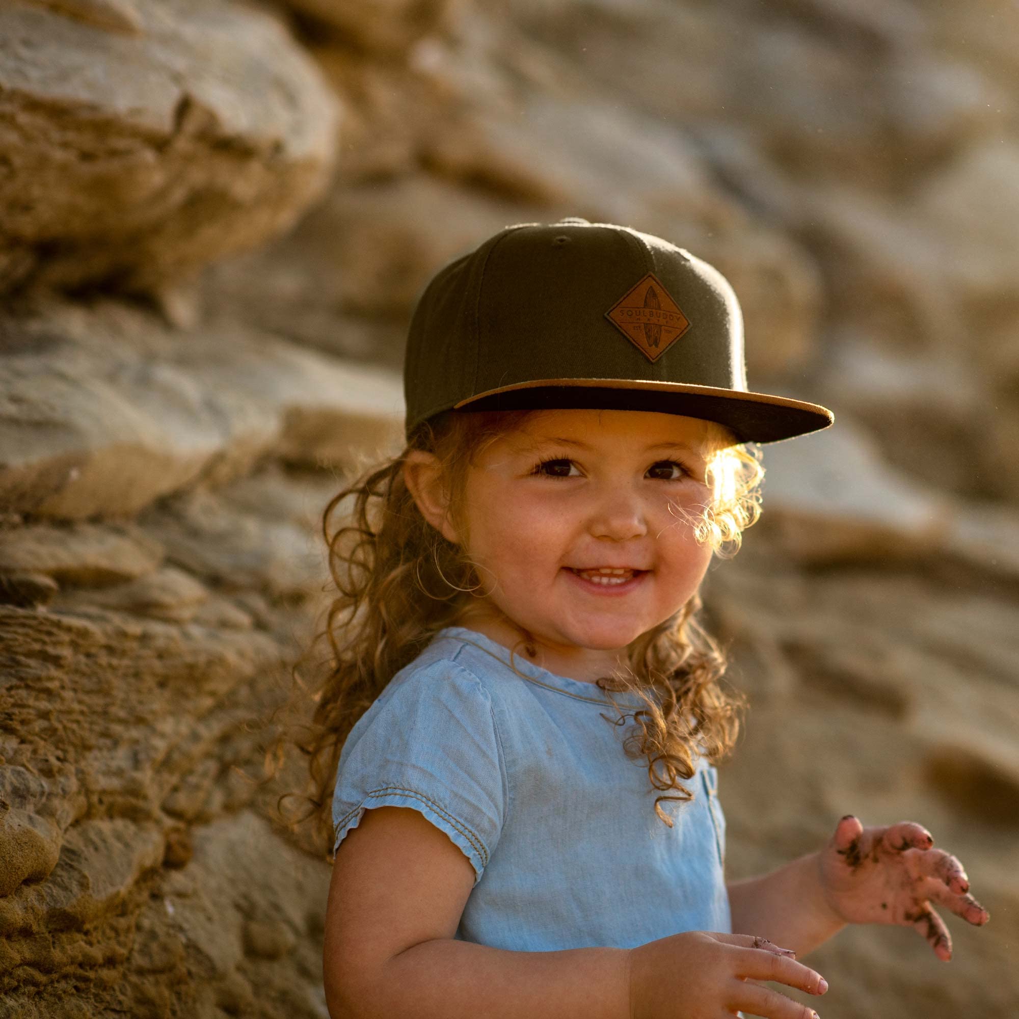 Soulbuddy Snapback cap per Bambini in 3 Taglie – Berretto da Baseball Leggero e Traspirante – Cappello Estivo per Bimbo e Bimba - Idea Regalo Originale