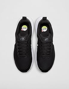 Nike Women's Air Max Nuaxis Shoes
