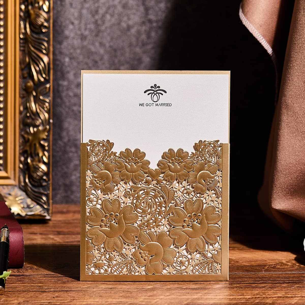 25 Counts Luxurious Laser Cut Wedding Invitations Paper Lace Pocket Cards Set Embossing border With Matt Envelopes For Shower Engagement Birthday Party Invites