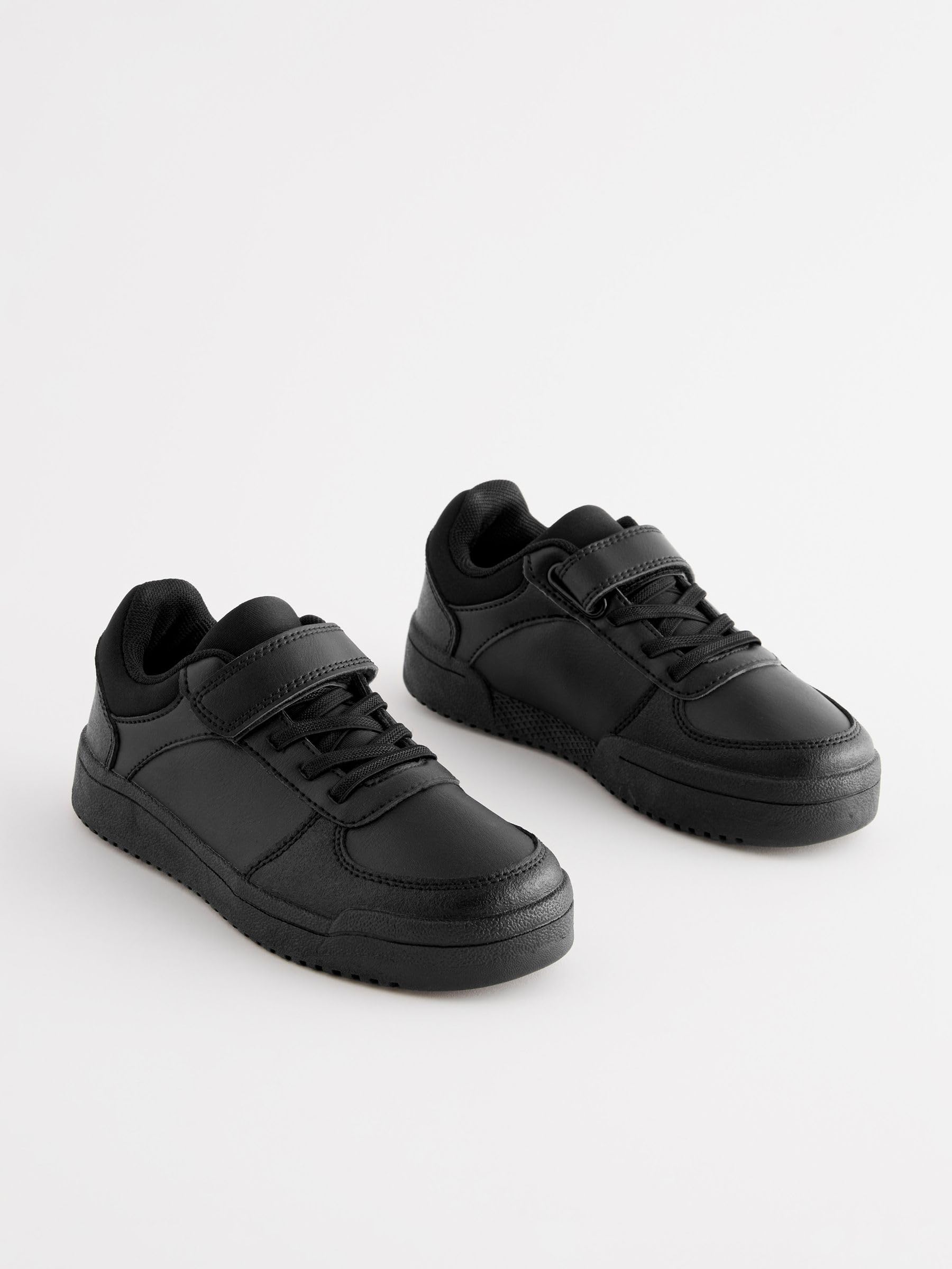 NEXT Ragazzo Scarpe per la Scuola con Chiusura a Strappo e Lacci Elastici