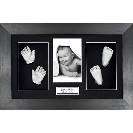 Anika Baby Kit De Moulage De Pieds Et De Mains De Bebe Avec Cadre En Etain Brosse A Passe Partout Et Peinture Metallique Noir Argente Taille L 37 X 22 Cm Amazon Fr Bebes Puericulture