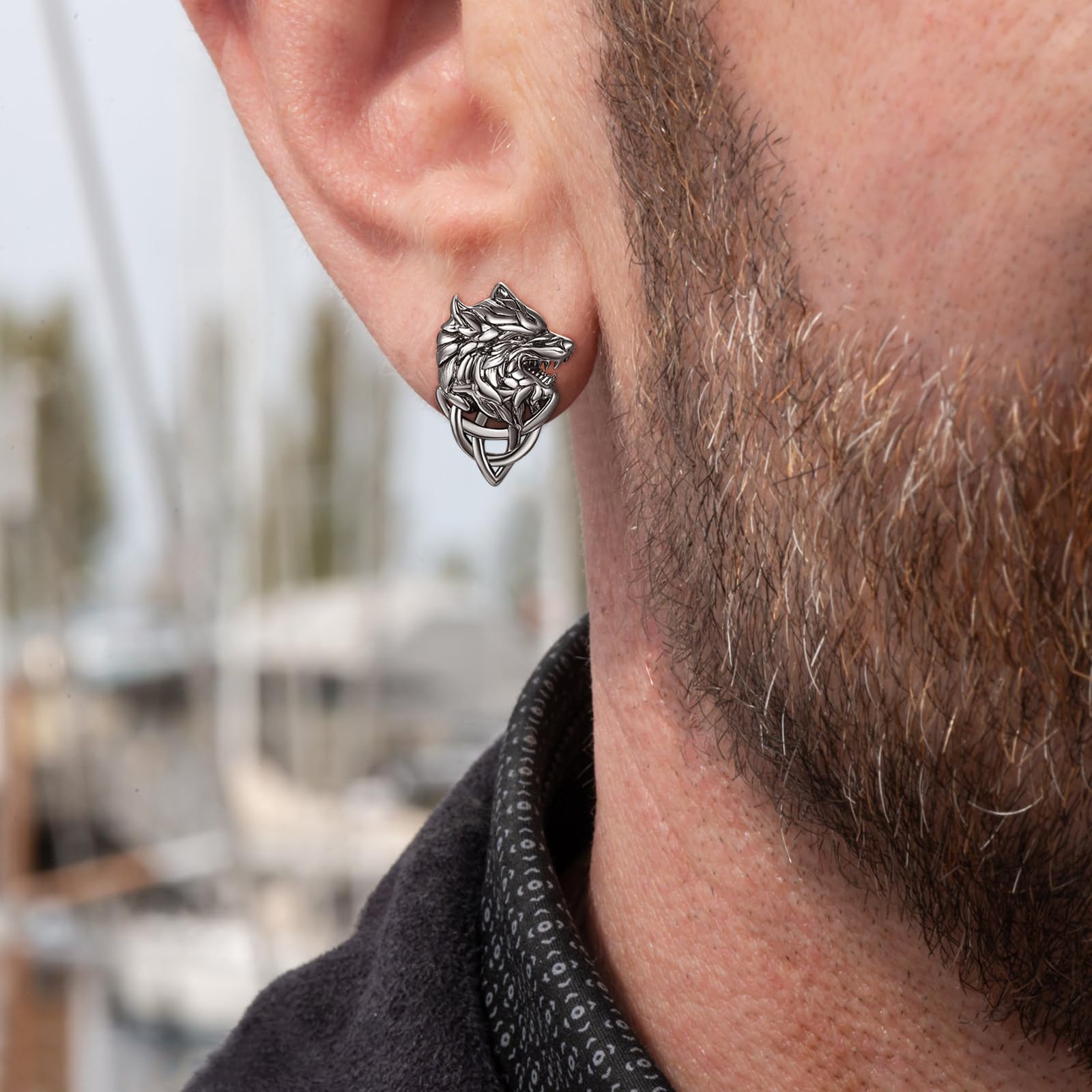 KINGWHYTE Wikinger Wolf Ohrstecker 925 Sterling Silber Wolfskopf Ohrringe Keltischer Wolf Punk Schmuck Geschenk für Männer Frauen