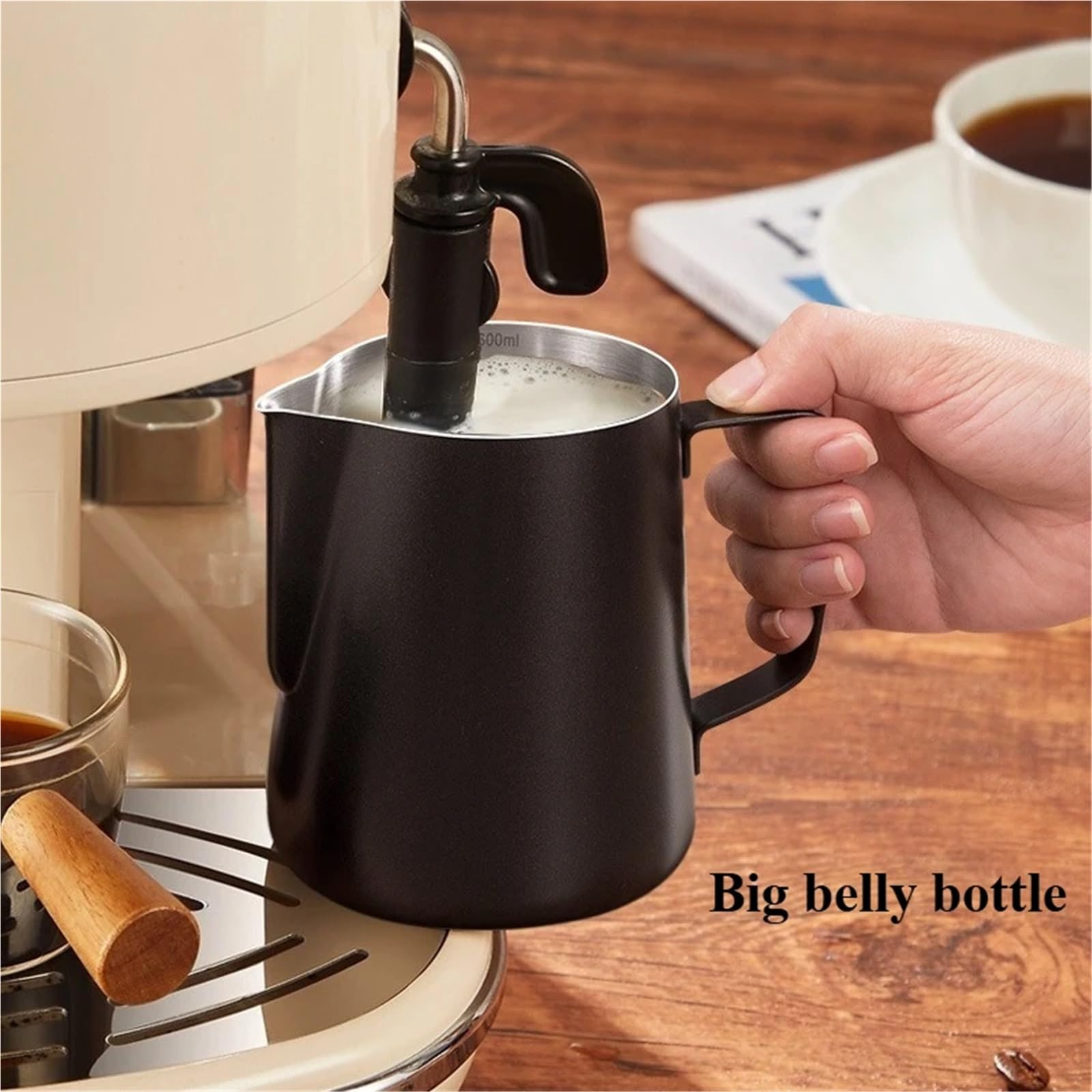 Milchschaum Kanne 350 ml / 600 Milchaufschäumkännchen aus Edelstahl for professionelle Baristas(BM-B-600ML)