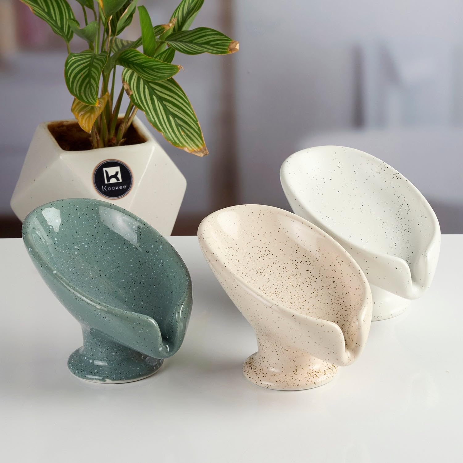 Kookee Ceramic Soap Holder Dish with Scrub, A Stylish and Practical Addition to Your Bathroom, Green (Set of 1) (12092) 3