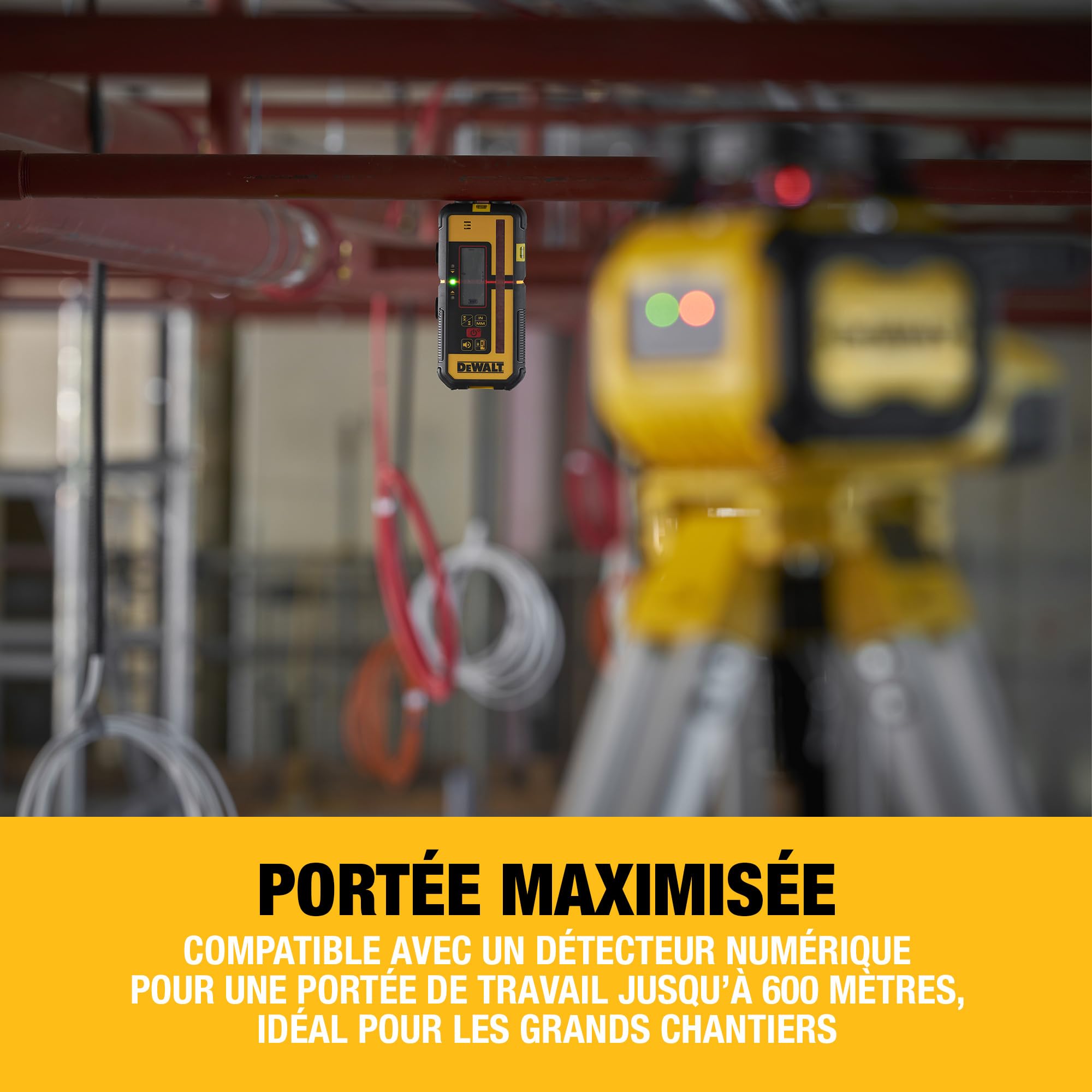 DEWALT Laser alcalin rotatif rouge, portée de 600m avec détecteur, autonomie de 35 heures des piles alcalines, DCLE05211R-XJ