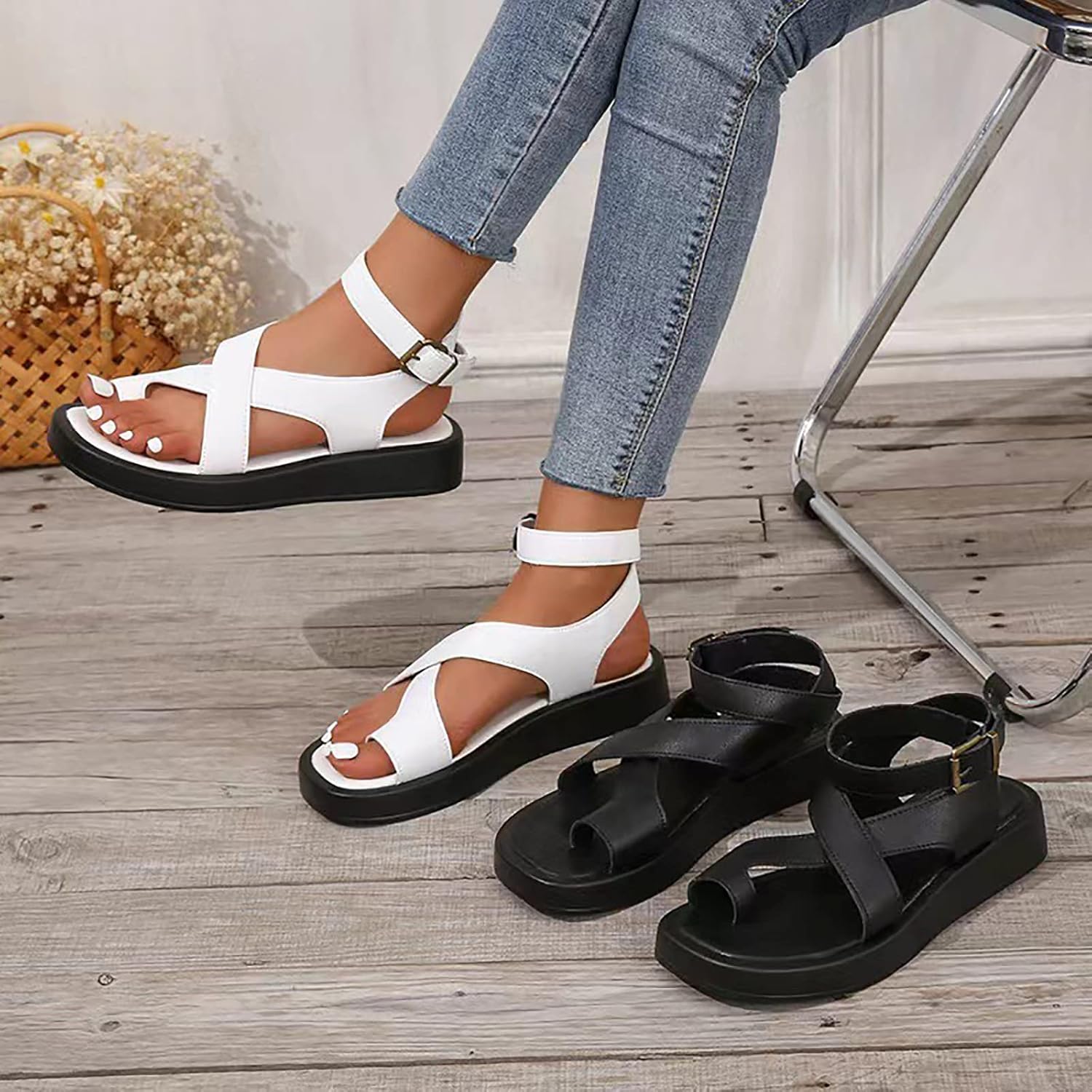 Women's Clip Toe Ankle Buckle Flat Sandals,Fashion Crossover Adjustable Buckle Soft Bottom Comfortable Outdoor Work Summer Casual Platform Beach Roman Sandals - Image 7