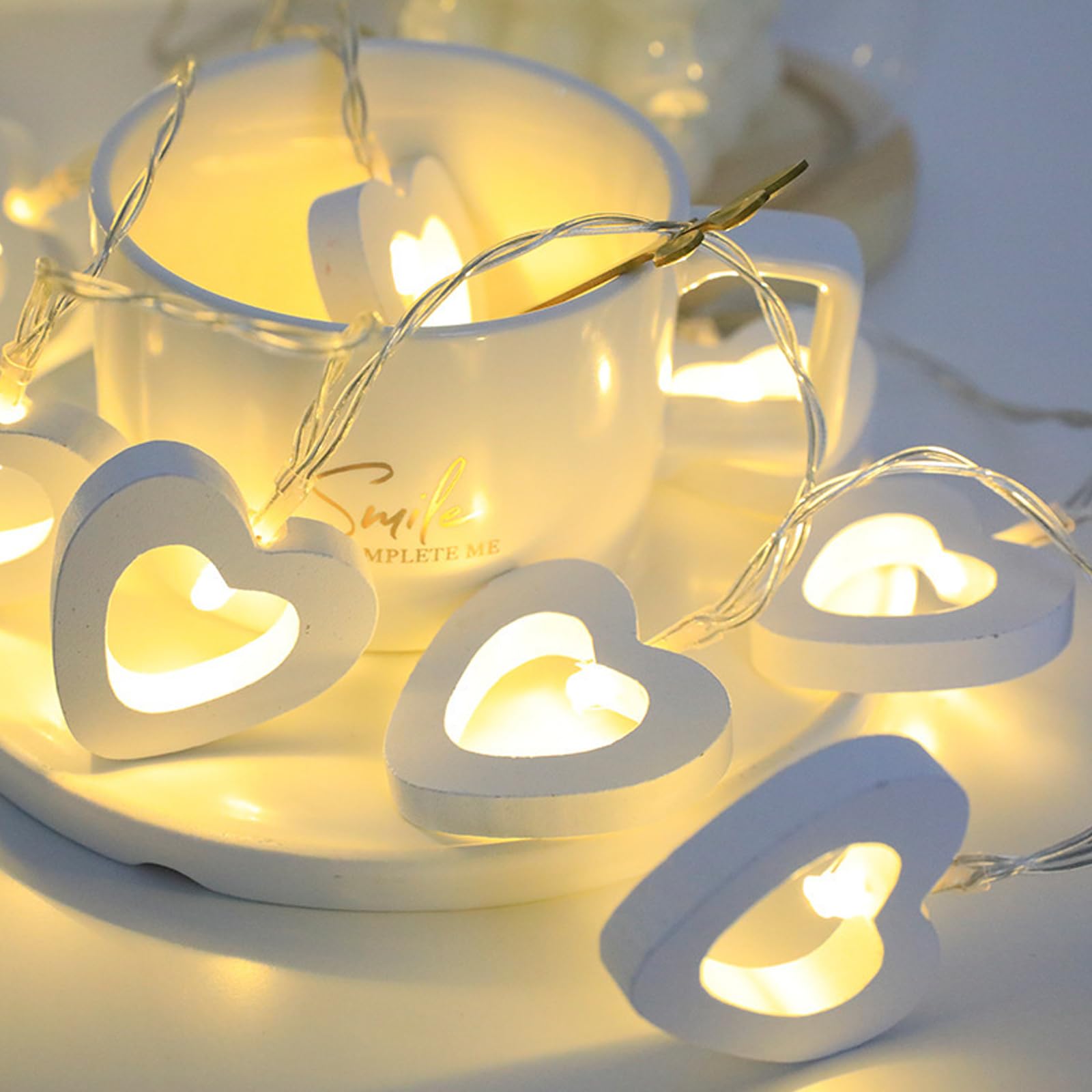 Satiskid Warm White Wooden Heart String Lights, 3m 20 LED Battery Powered Fairy Lights for Valentine's Day Wedding Mother's Day Anniversary Decor, Indoor Decorative String Lights (White)