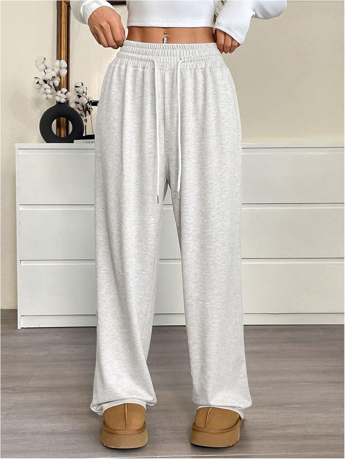 GORGLITTER Women's Drawstring Waist Wide Leg Sweatpants Comfy Casual Lounge Athletic Track Pants - Image 4