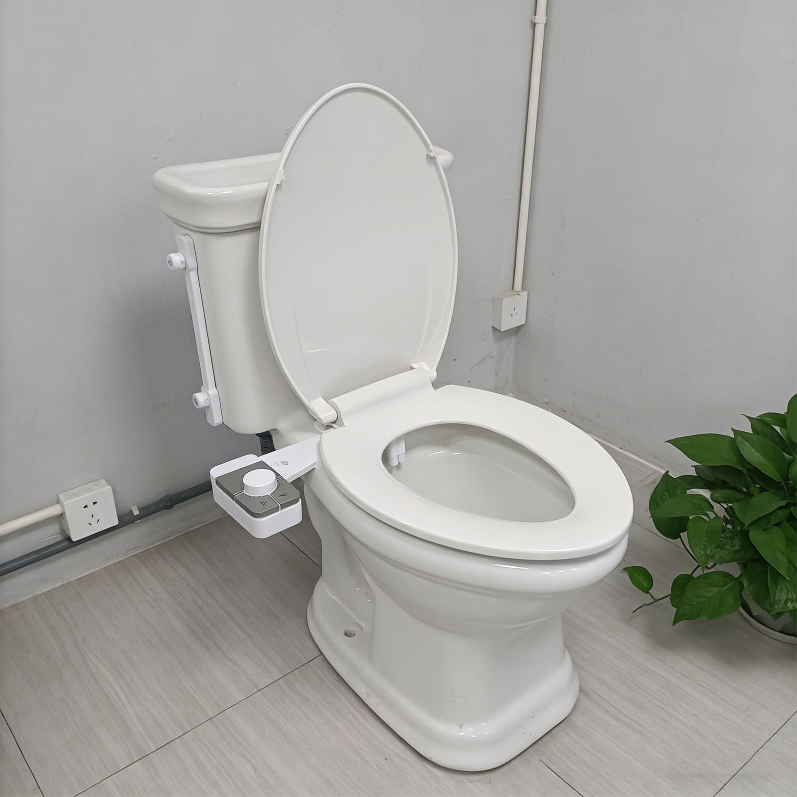 Boquilla retráctil para bidé diseñada para una limpieza sencilla y agua variable para adaptarse a todos los usuarios. Boquilla retráctil para bidé