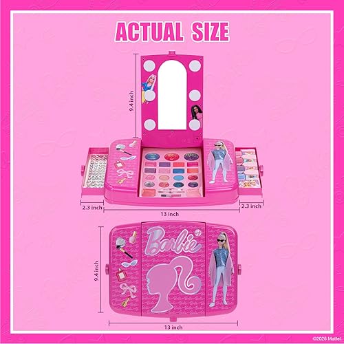 Vista 10 de Set de belleza Barbie Beauty Vanity con espejo iluminado, incluye brillo de labios, sombra de ojos, pinceles, esmalte de uñas, accesorios y más! A