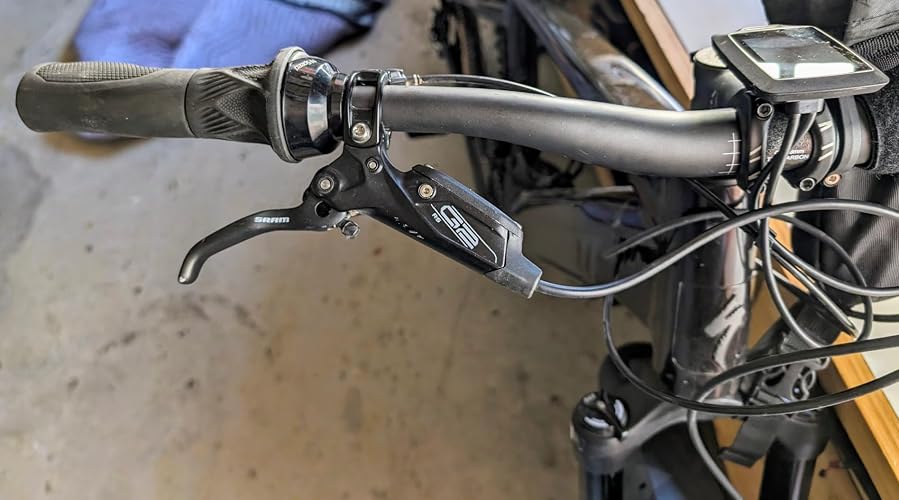 Amazon.co.jp: ロゴなしカーボンマウンテンバイクハンドルバー人間工学