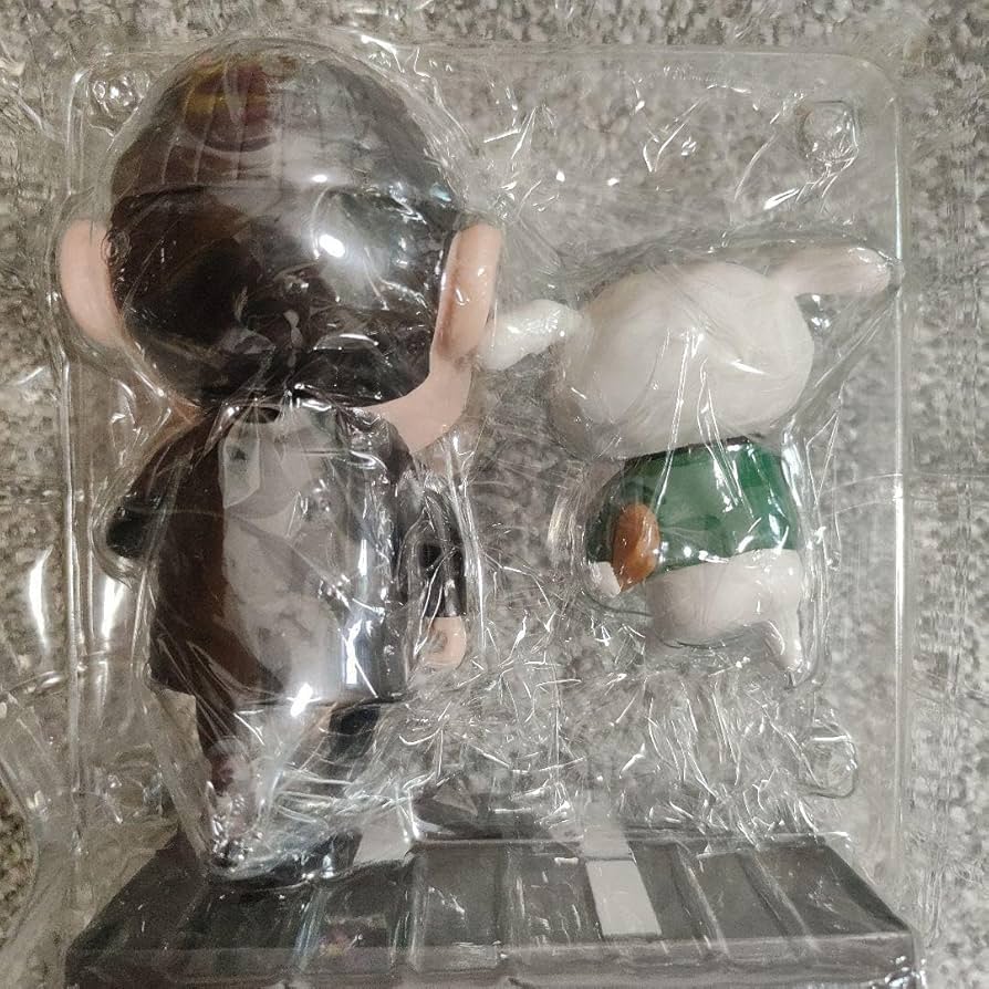 Amazon.co.jp: クレヨン しんちゃん レオン LEON フィギュア