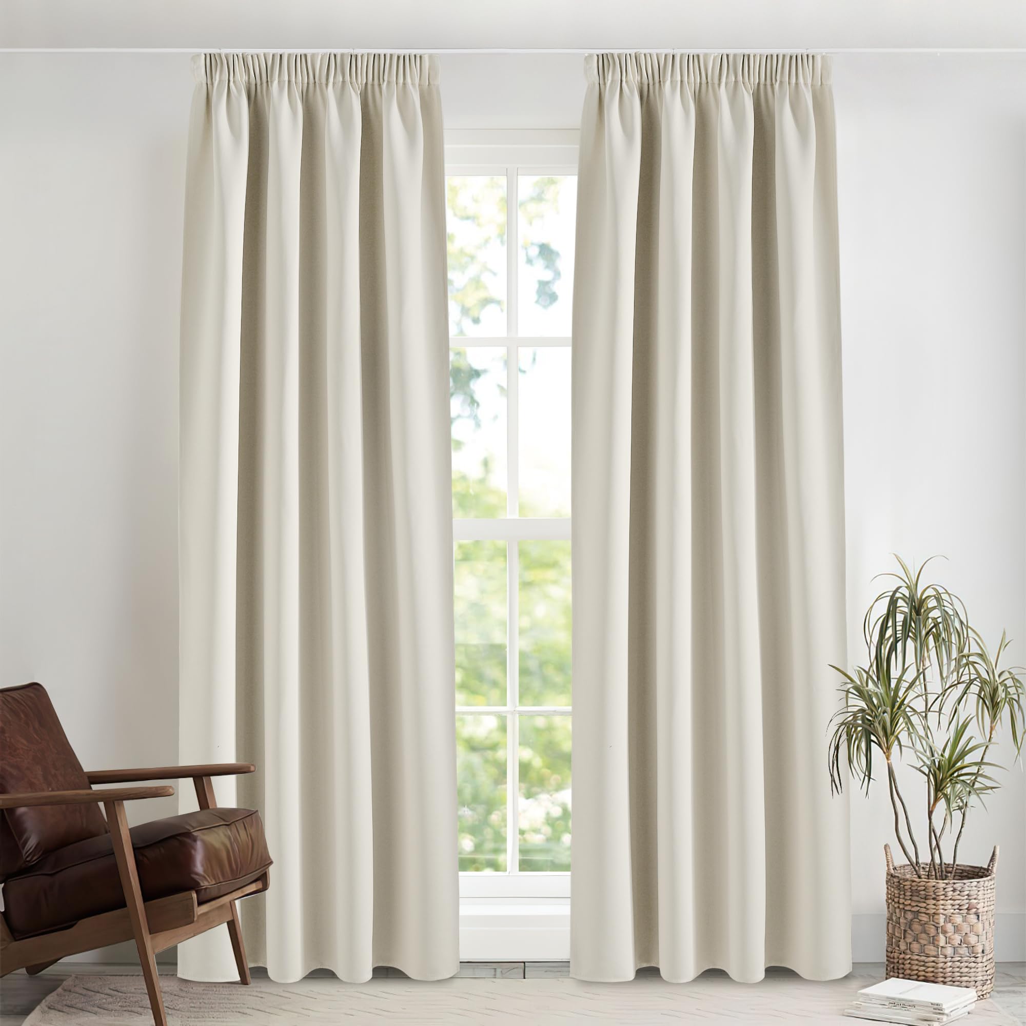 PONY DANCE Cortinas Termicas Aislantes Frio y Calor para Salon/Domitorio, Blackout Curtains Opacas con Ganchos para Riel 2 Piezas,140x245cm,Beige Claro